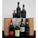 1 bt Dows Christmas Port 1 bt Delaforce Special White Port 1 bt Fonseca White Port 1 bt Harrods