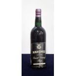 1 bt Martinez Finest Vintage Port 1963 i.n, John Harvey & Sons capsule, sl loose label