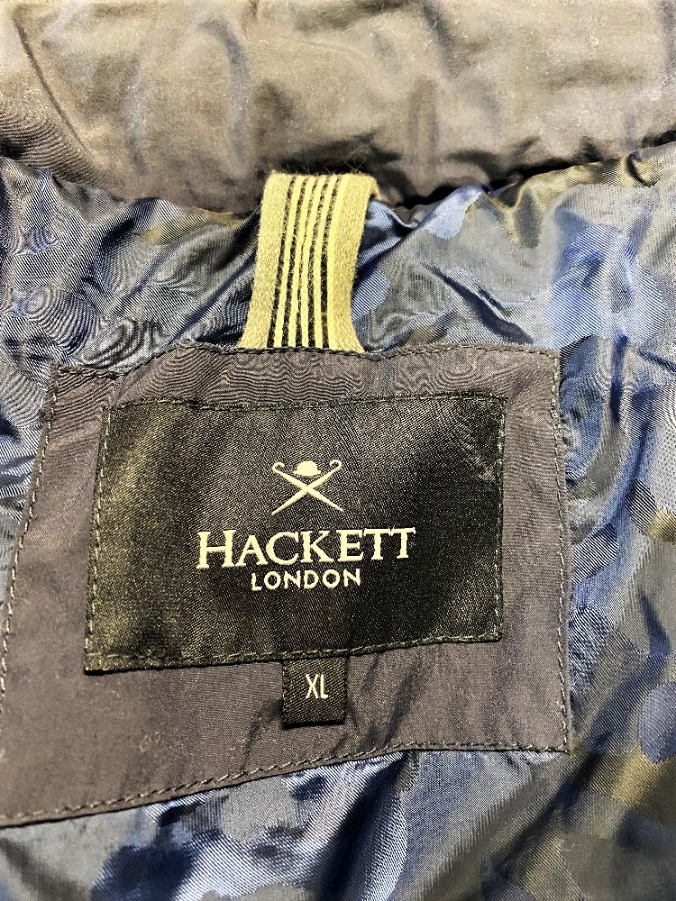 Hackett London Gent`s Designer Gillet & Under Jacket Warmer-Navy - Image 2 of 5