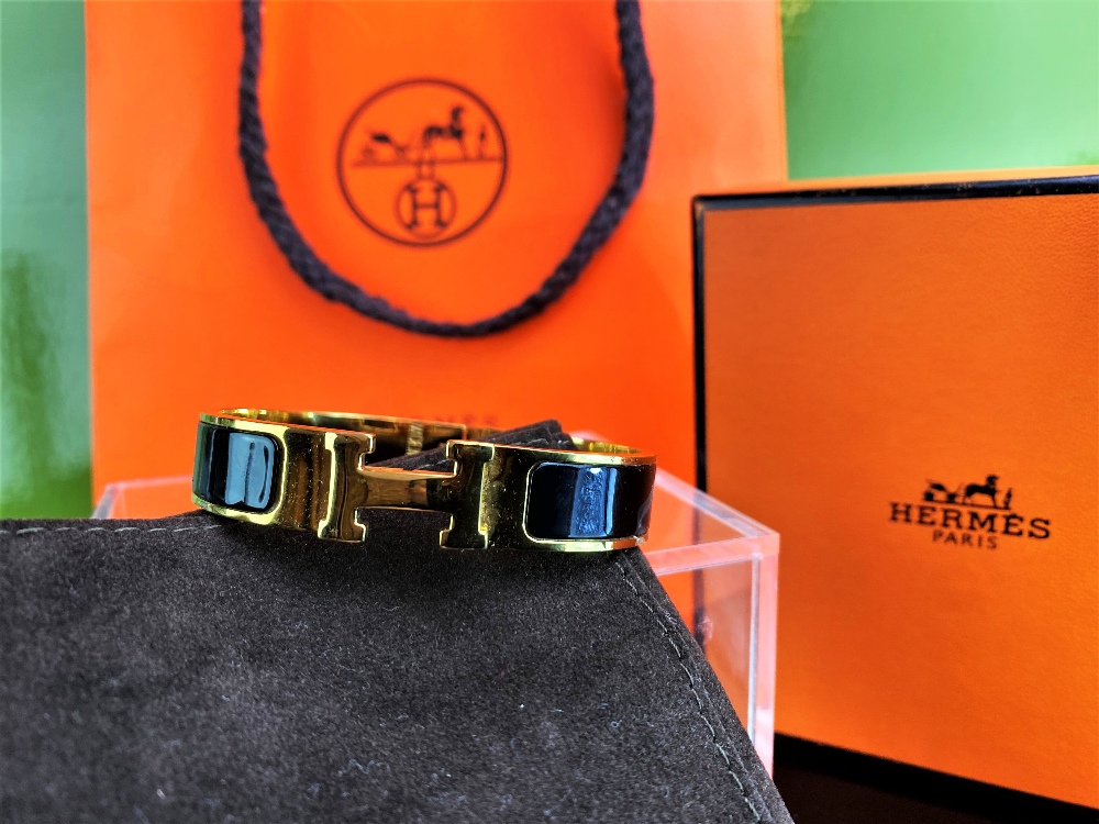 Hermes "H" Black & Gold Plated Classic Bracelet - Image 5 of 8