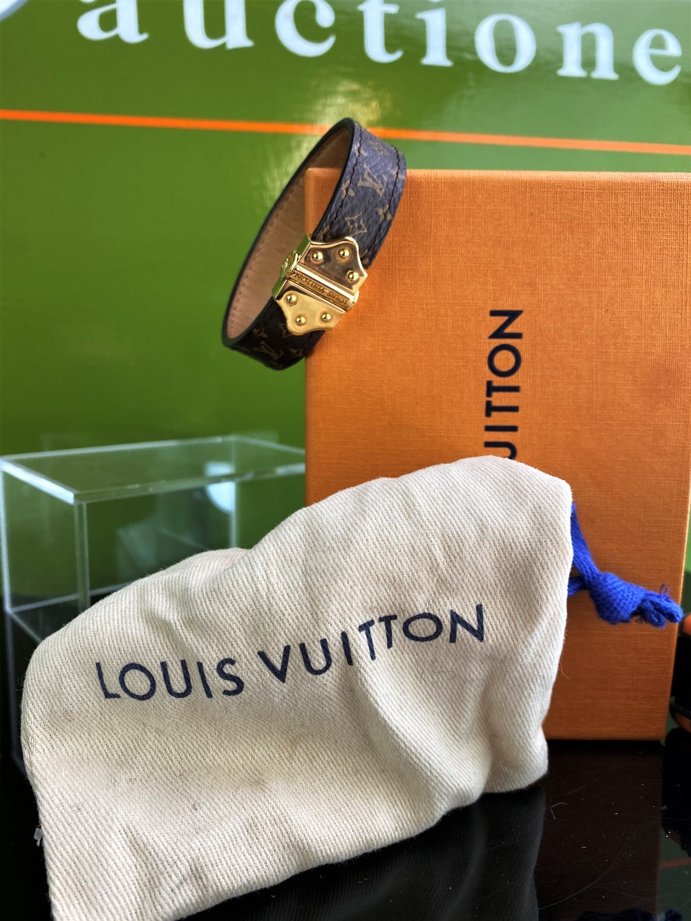 Louis Vuitton Classic Gold Plated Nano Monogram Bracelet - Image 6 of 6