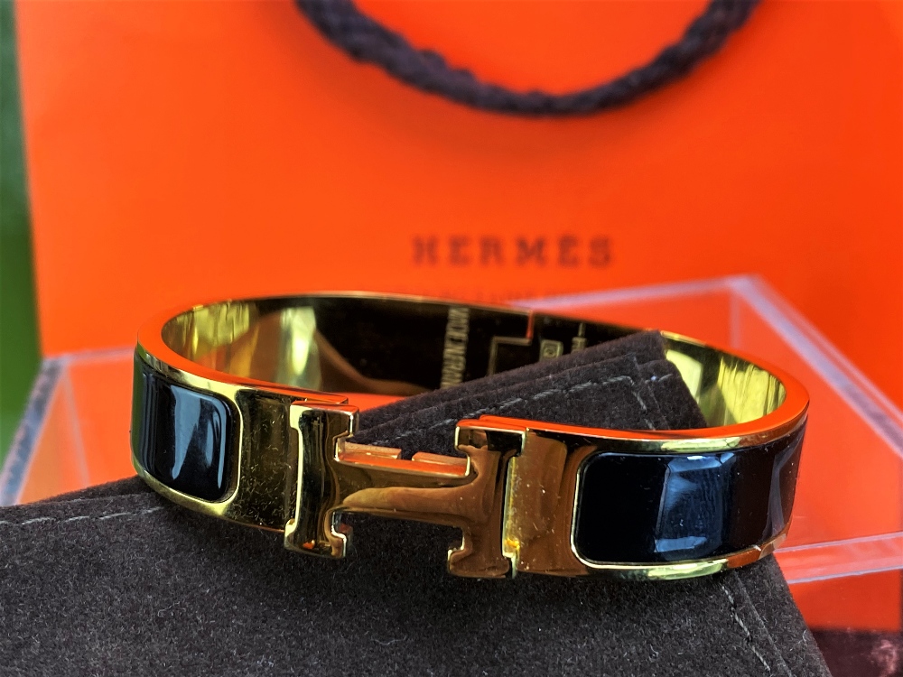 Hermes "H" Black & Gold Plated Classic Bracelet - Image 6 of 8