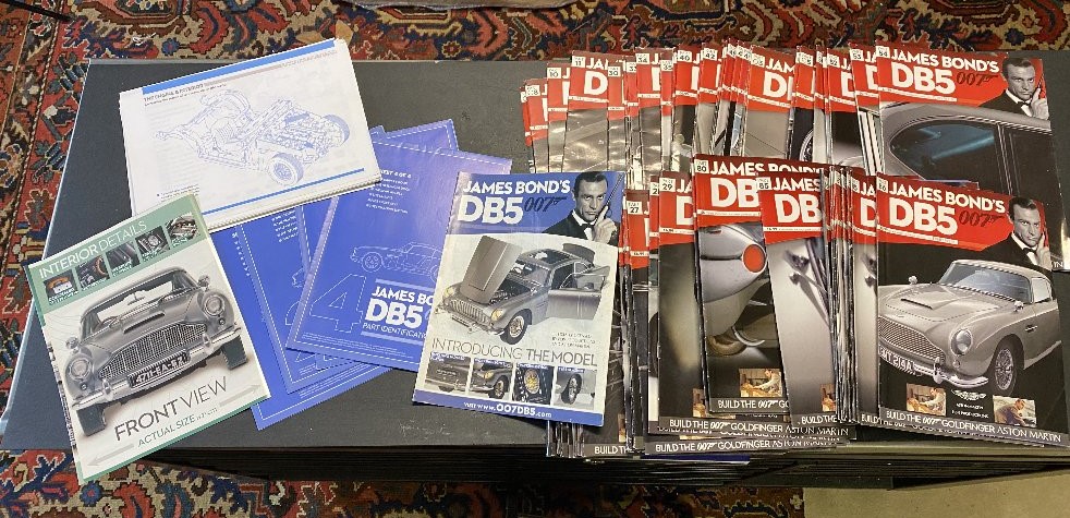 DE Agostini James Bond 007 DB5 collection of Blueprints, Manuals & Magazines