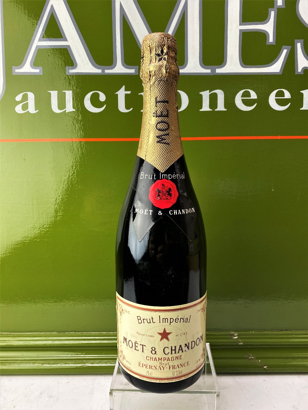 Moet Chandon Vintage Bottle of Champagne