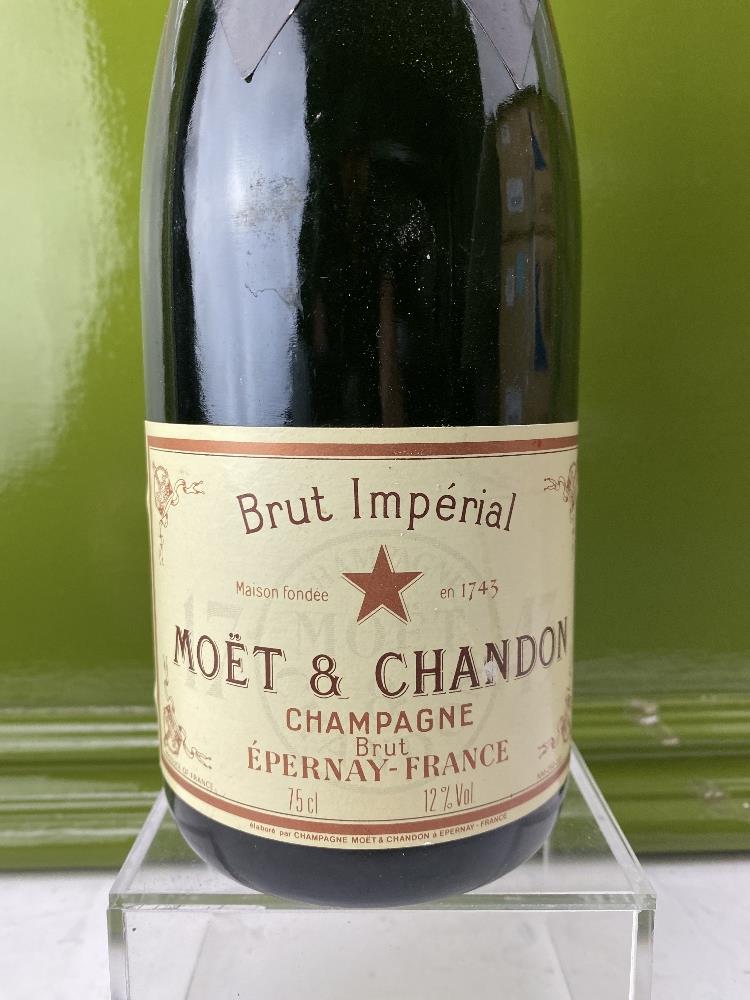 Moet Chandon Vintage Bottle of Champagne - Image 2 of 3