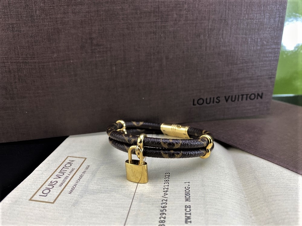 Louis Vuitton Gold Plated "Keep It Twice"& Classic Leather Monogram Bracelet - Image 4 of 6