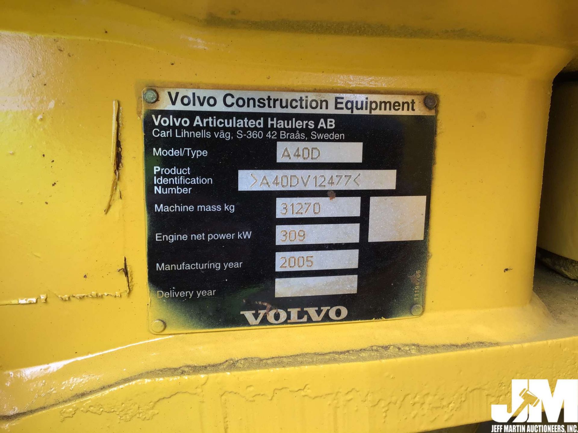 2005 VOLVO A40D ARTICULATED DUMP TRUCK SN: A40DV12477 - Image 19 of 21