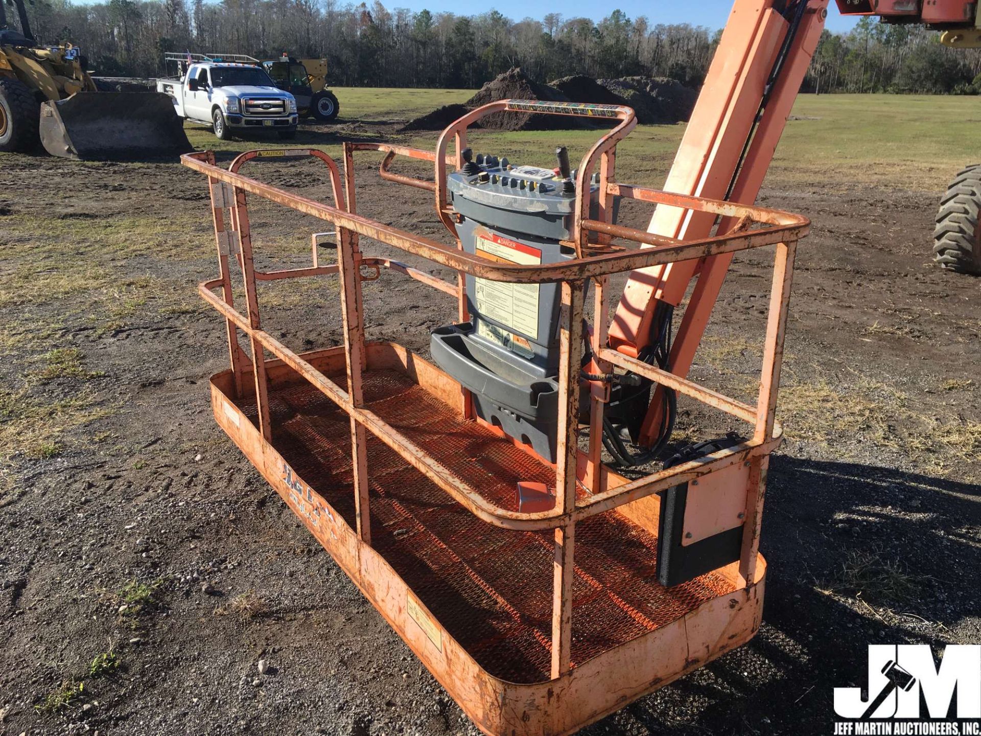 2011 JLG 660SJ 66' BOOM LIFT SN: 0300151207 - Image 9 of 33