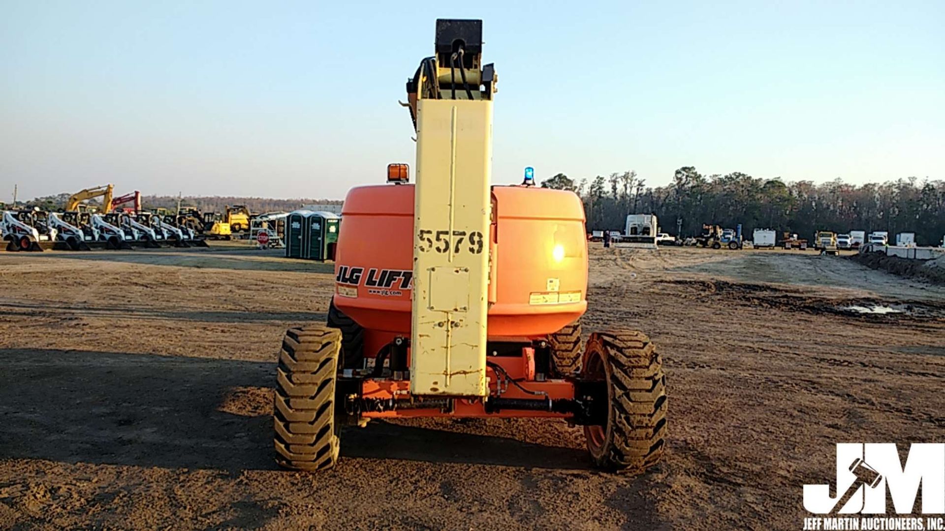 2013 JLG 600AJ 60' 4X4 ARTICULATED BOOM LIFT SN: 0300165579 - Image 6 of 27