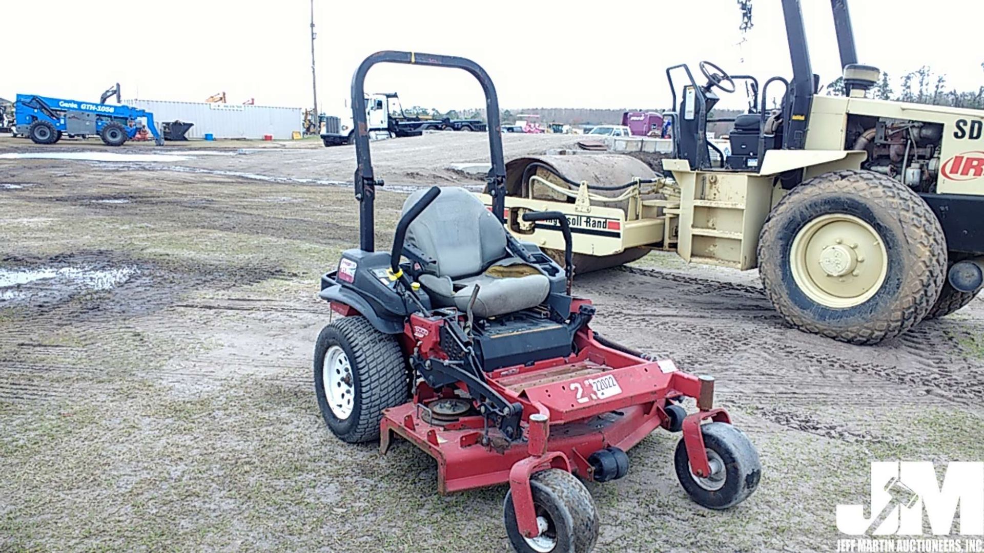 TORO 6000 ZERO TURN - Image 2 of 18