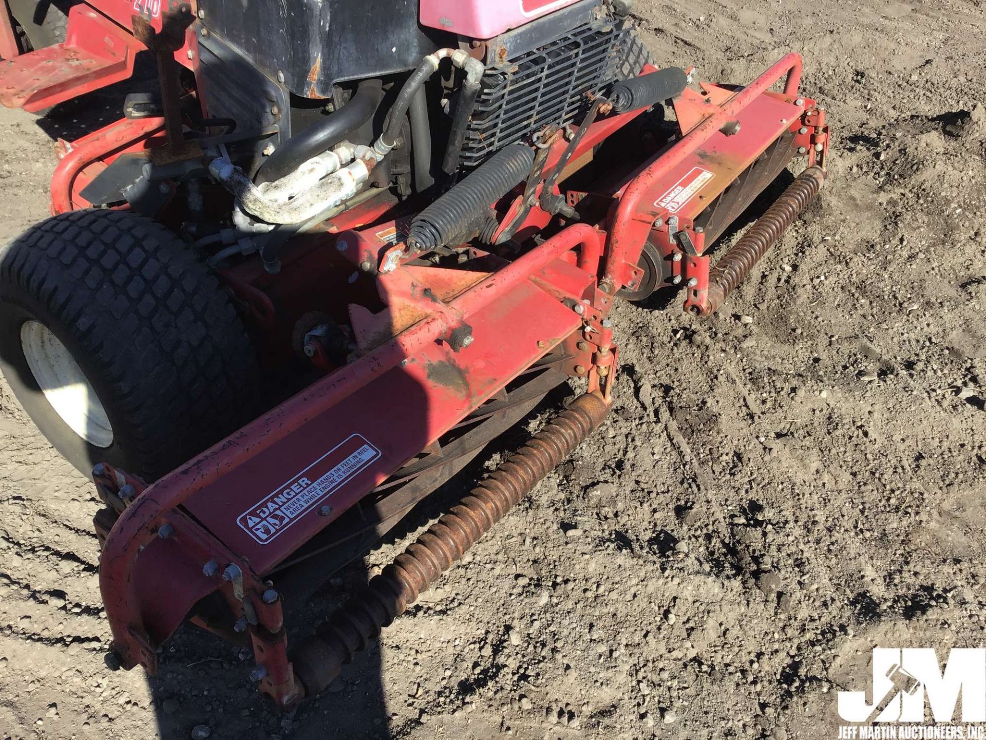 TORO REELMASTER 216 FAIRWAY MOWER - Image 10 of 19