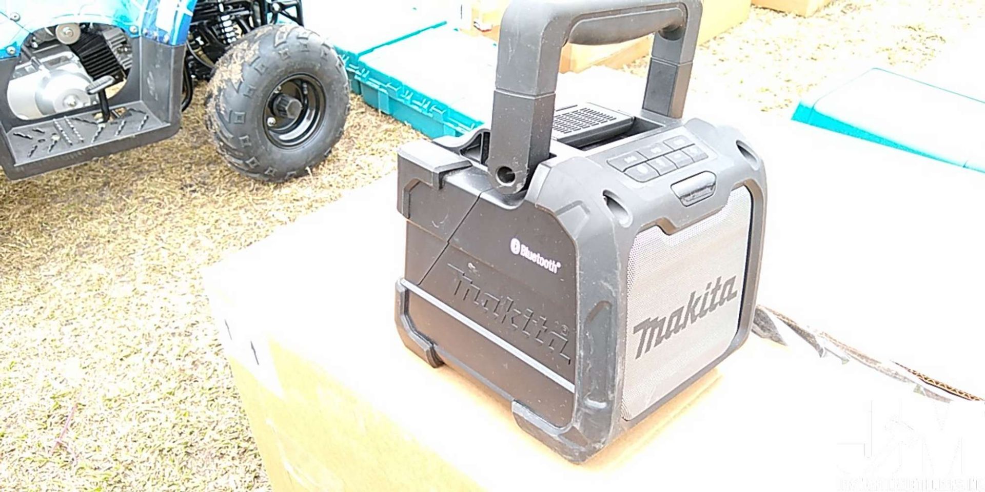 MAKITA CORDLESS JOB SITE SPEAKER - XRM08- 1 YR FACTORY