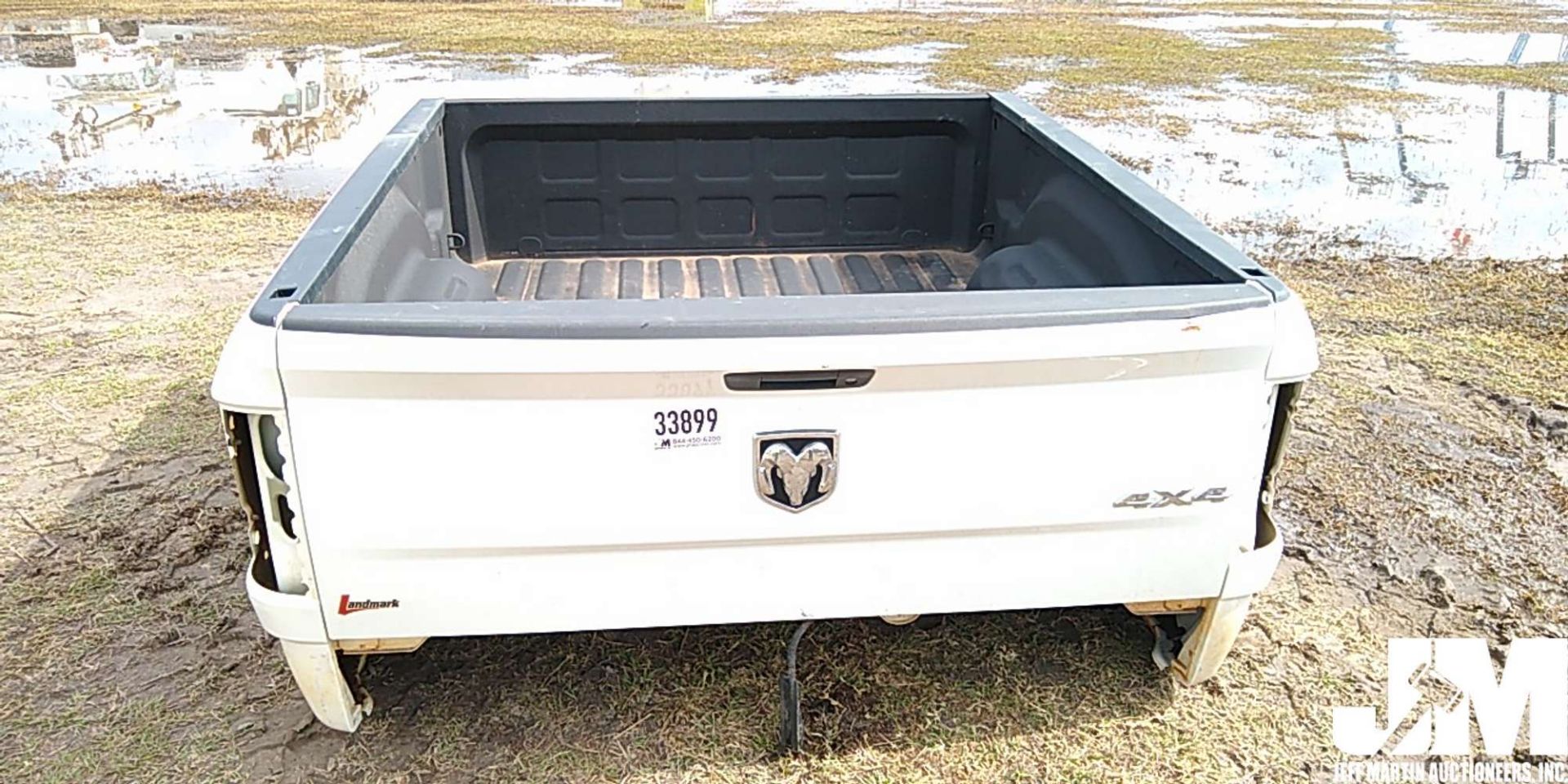 6.5’...... TRUCK BED - Image 6 of 7