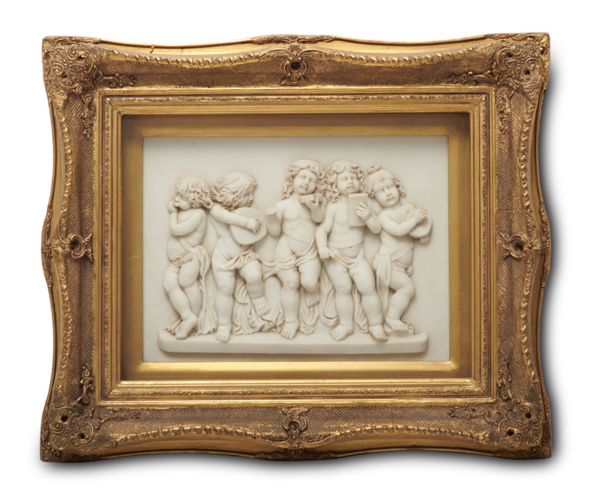 Fünf Putti. Relief aus Alabaster. Um 1870. Biggs & Sons, London. 27 x 38 cm. Aufwendig im d