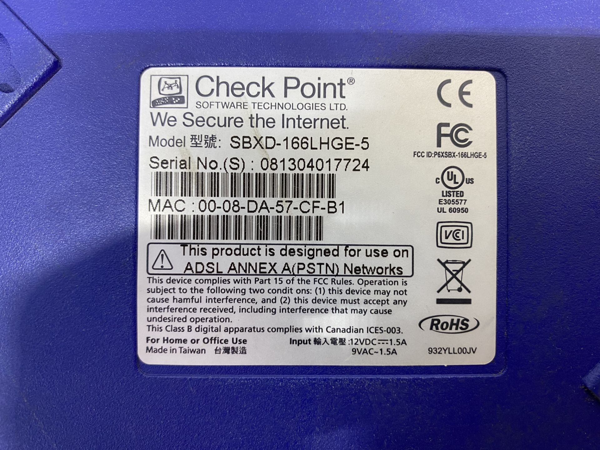 Checkpoint UTM-1 EDGE X Firewall Network Security Appliance - Image 6 of 6