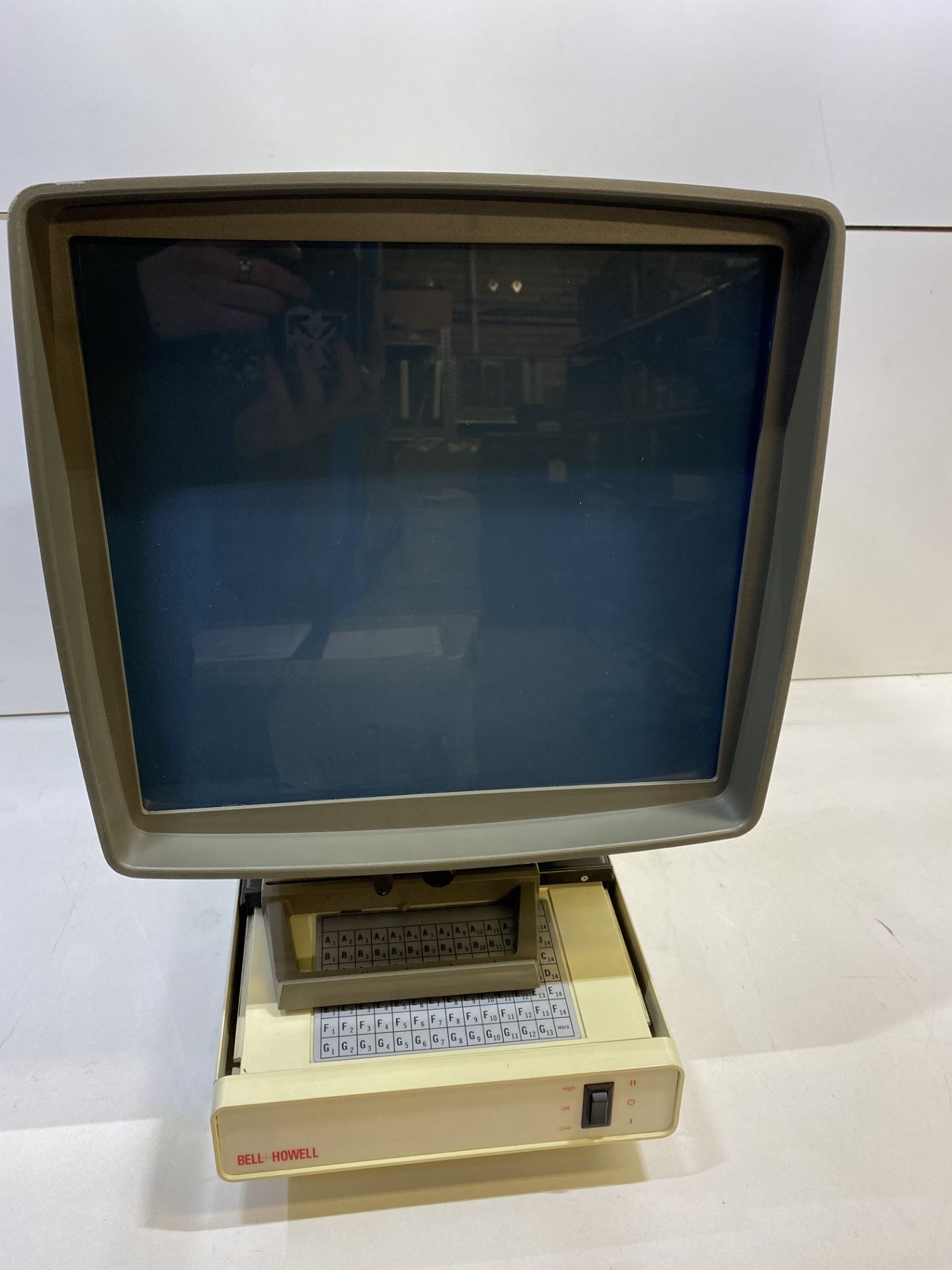 Bell & Howell S100 Microfiche Reader - Image 2 of 7