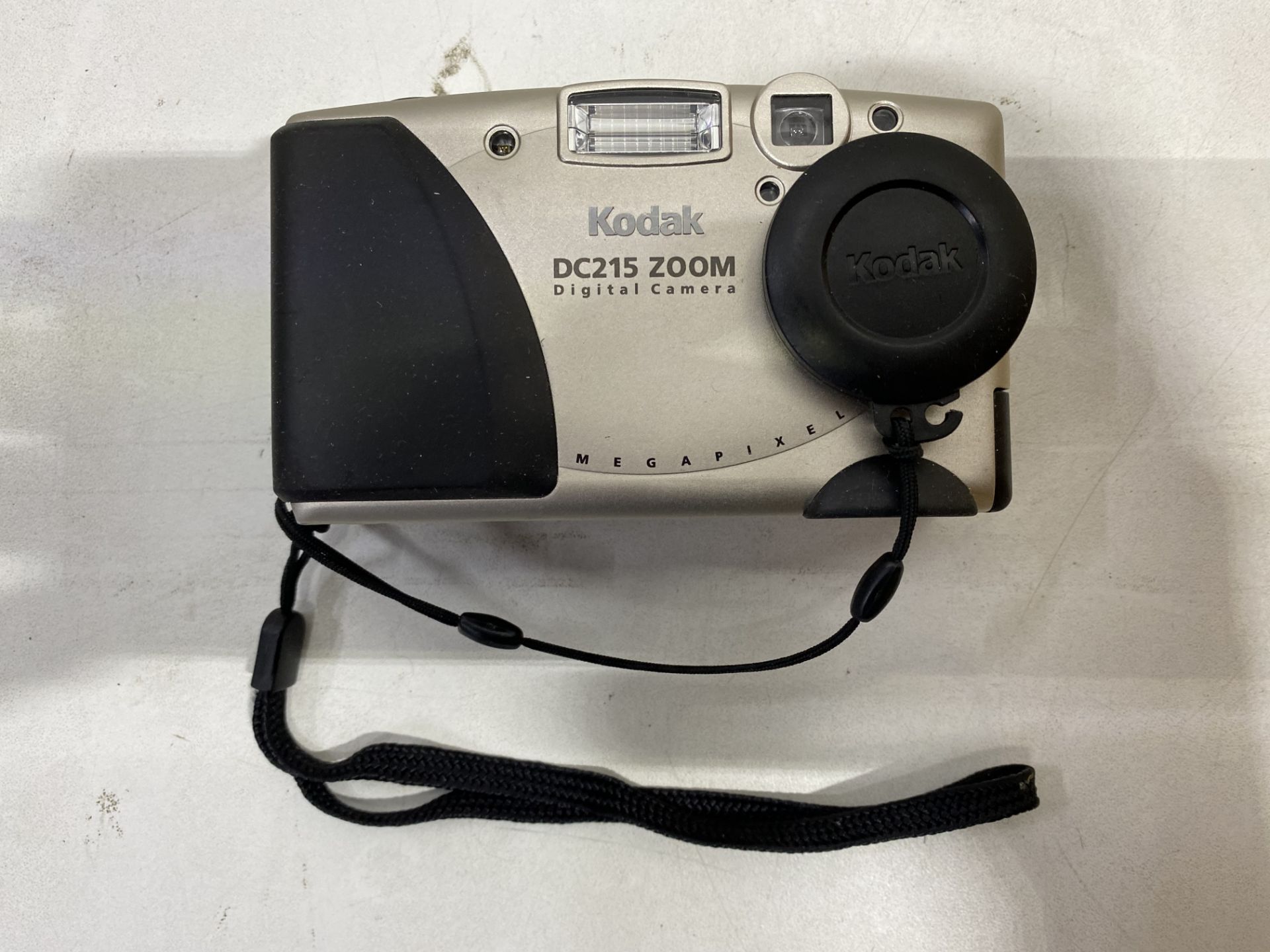 Kodak C215 ZOOM Digital Camera - Image 5 of 8