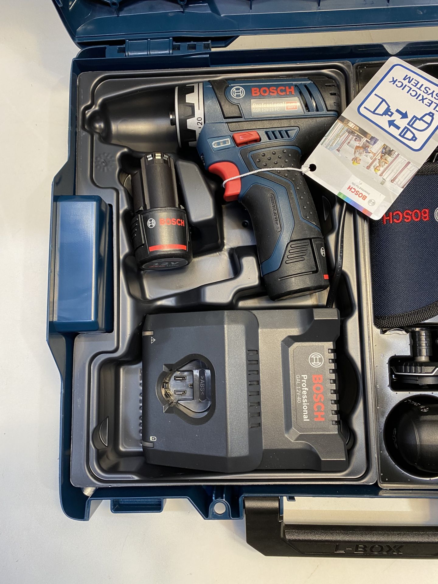 Bosch GSR 12v-15 FC Professional Drill/Driver Set - Image 4 of 5