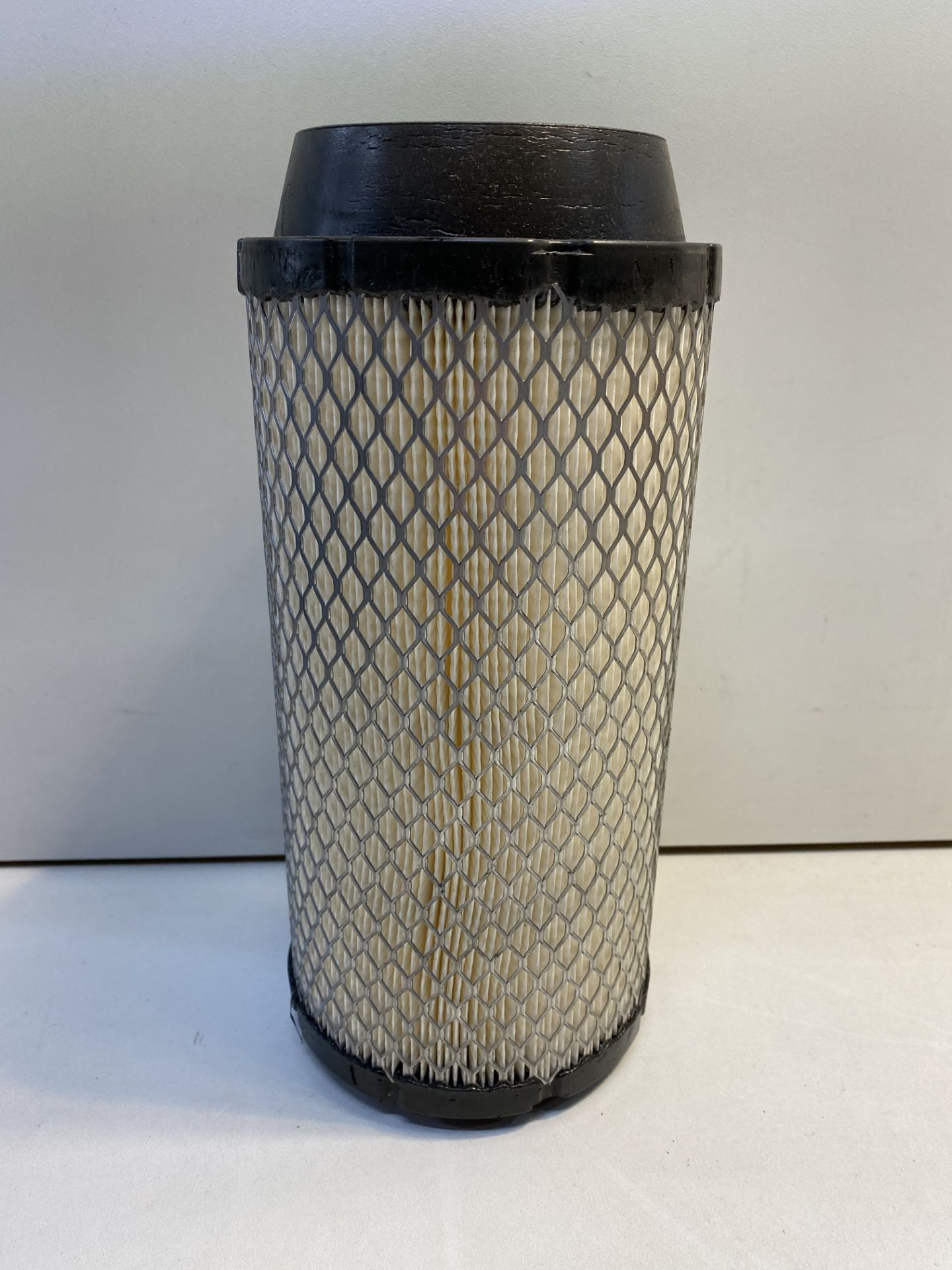 Large Selection of Wix Filters - Image 6 of 19