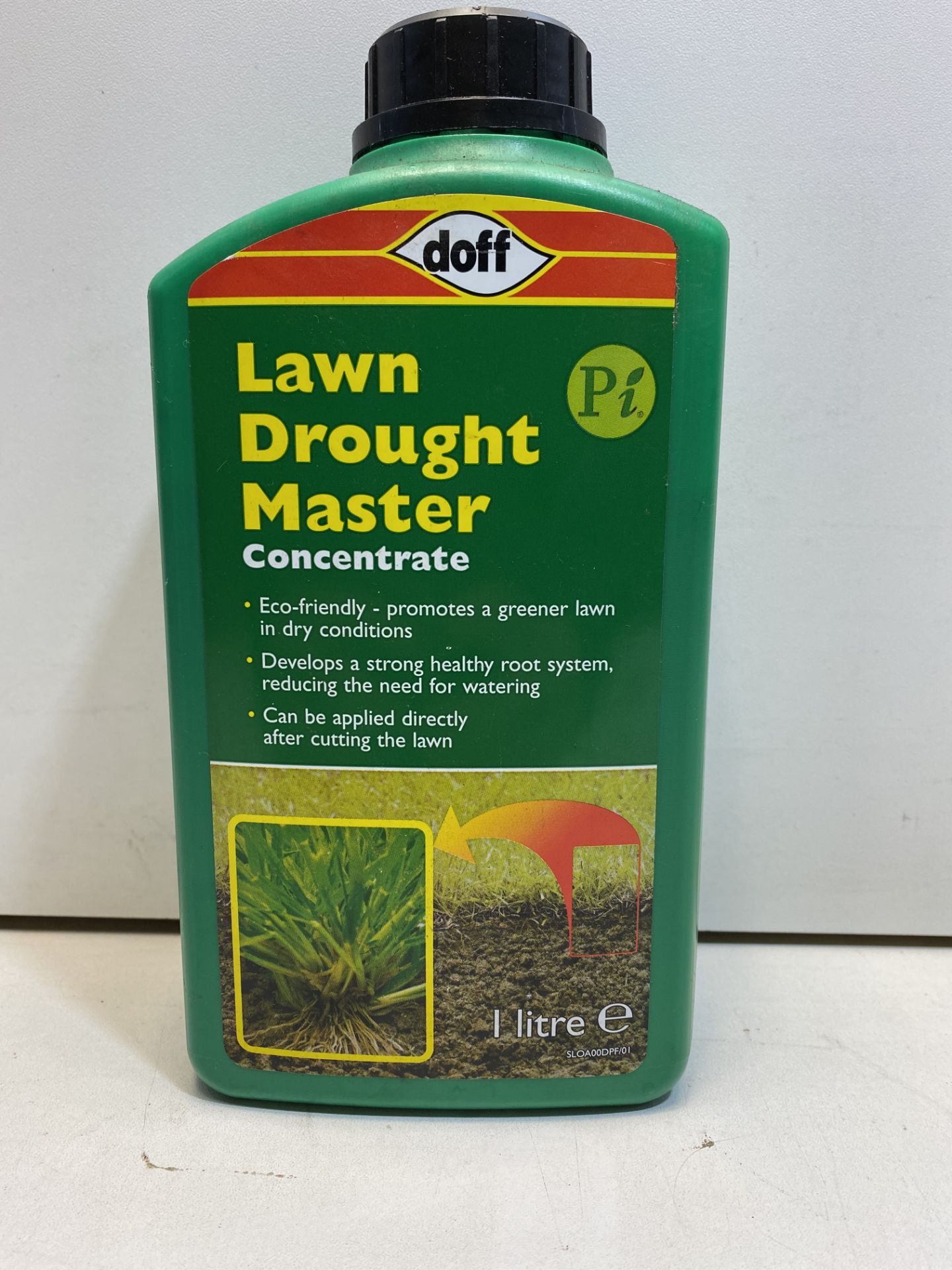 12 x Bottles Doff Lawn Drought Master Concentrate | 1Ltr