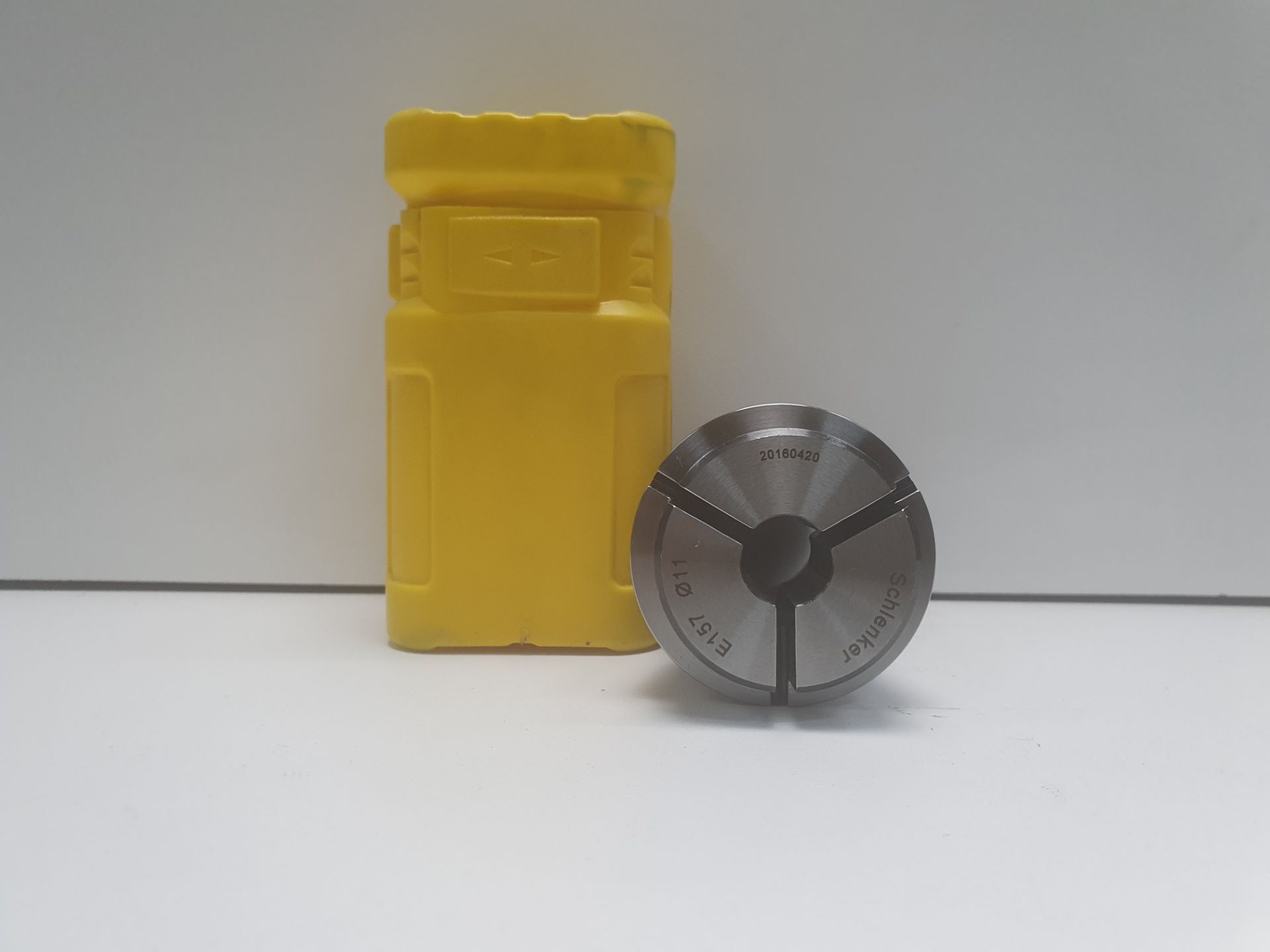 Schlenker Pressure Collet - Image 2 of 3