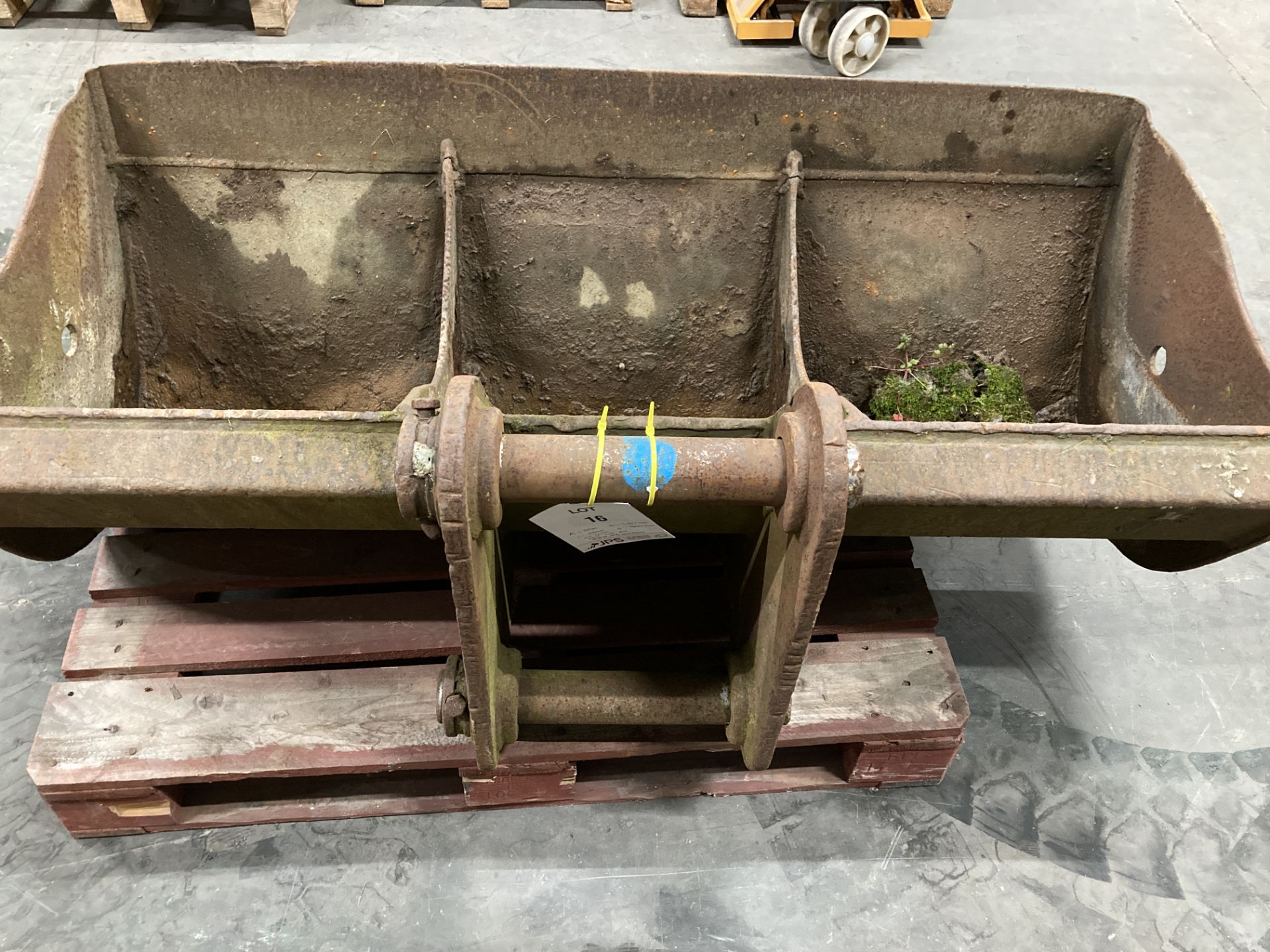 Unbranded Grading/Ditching Bucket Attachment | 60mm x 260mm x 430mm x 1500mm - Image 3 of 4