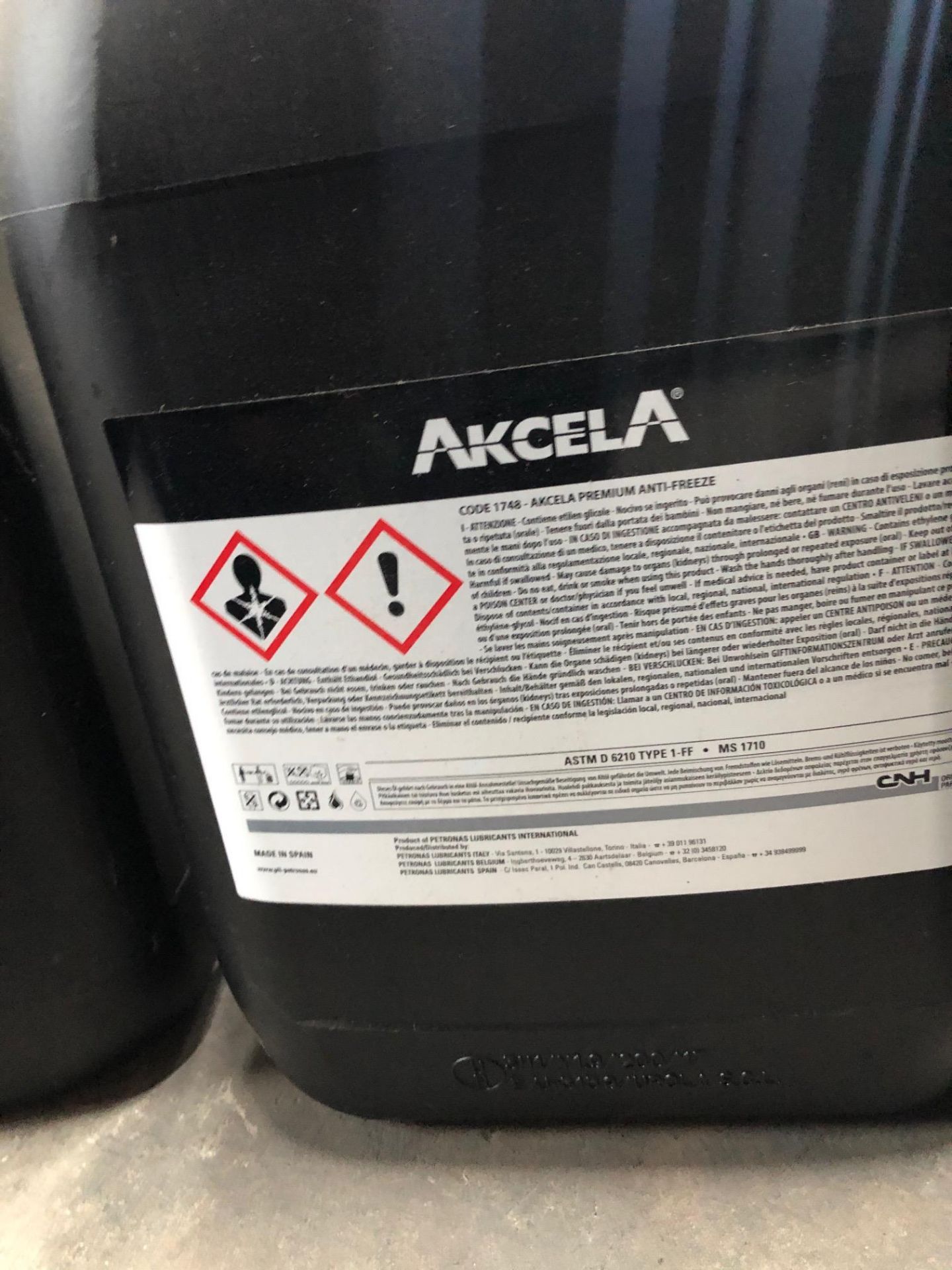 2 x 10L Drums of Akcela MS 1710 Premium Antifreeze - Image 5 of 5