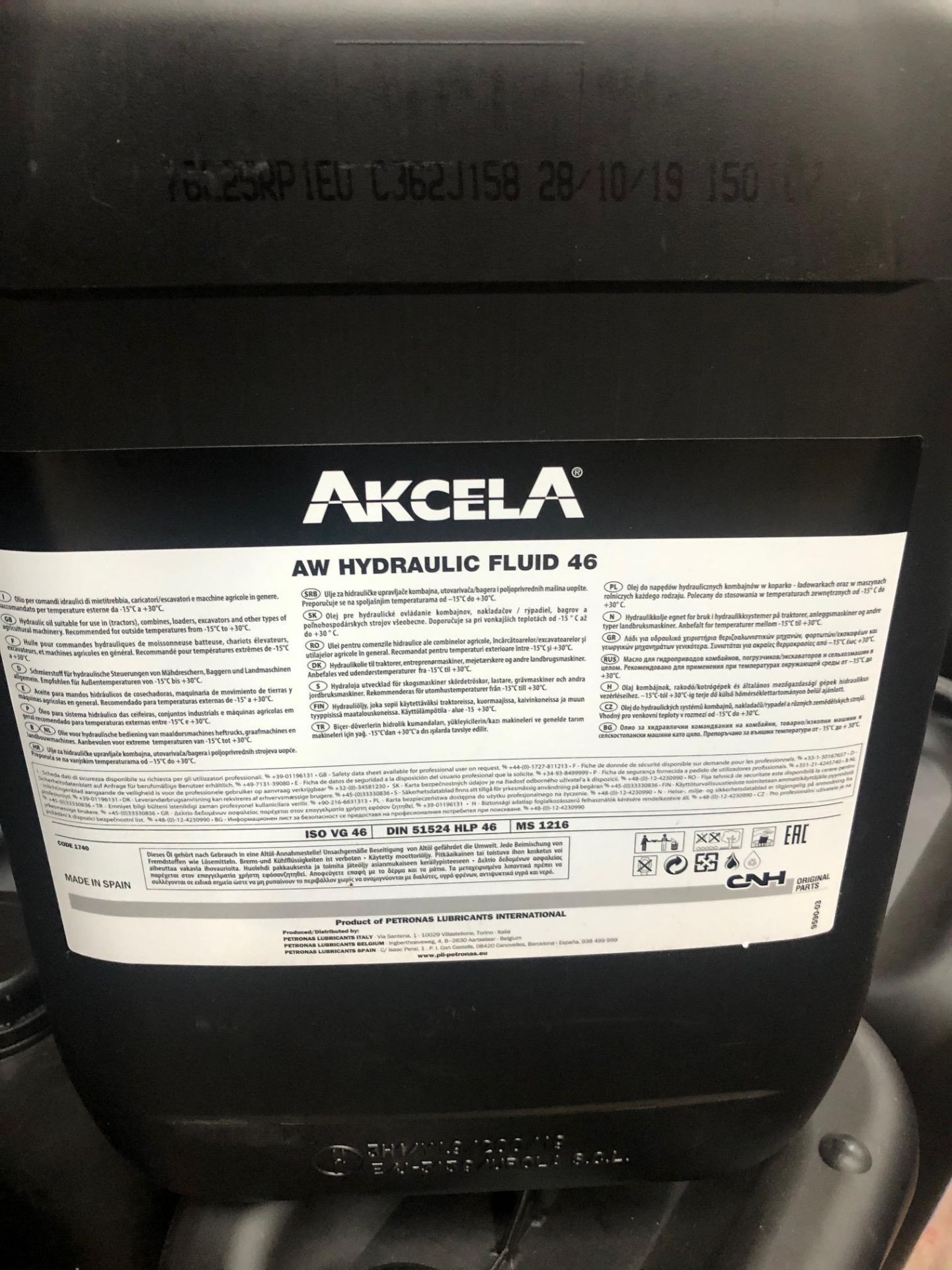 4 x 20L Drums of Akcela MS 216 AW Hydraulic Fluid 46 - Image 2 of 2