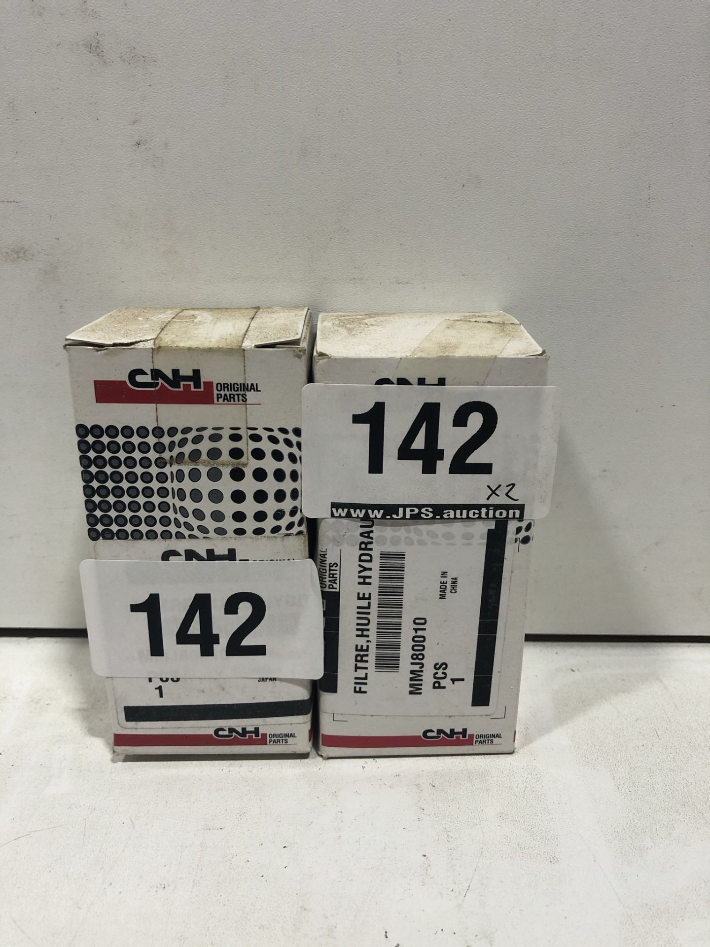 2 x CNH Hydraulic Oil Filters - Image 3 of 3