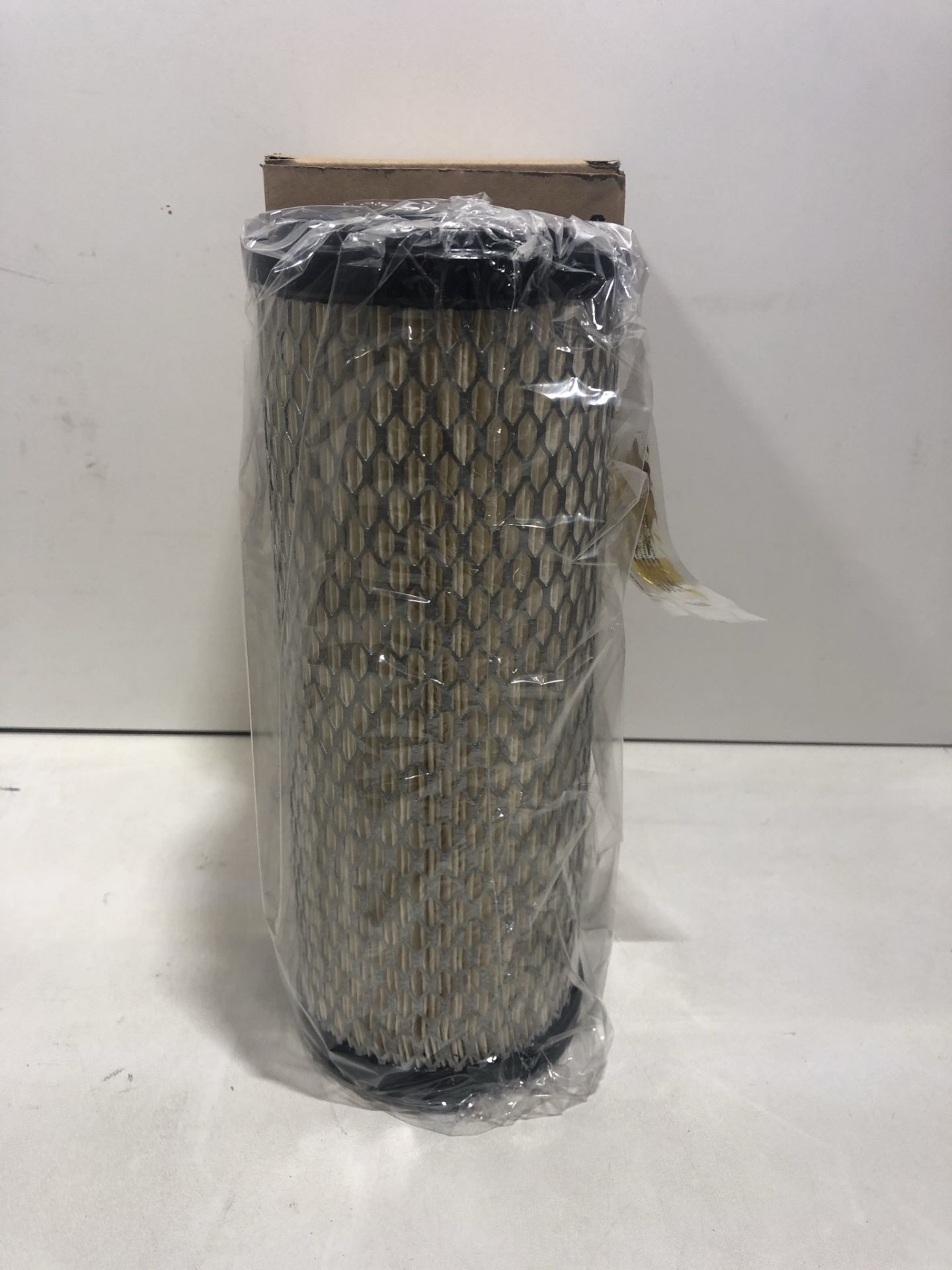 2 x CNH Air Filters - Image 2 of 4