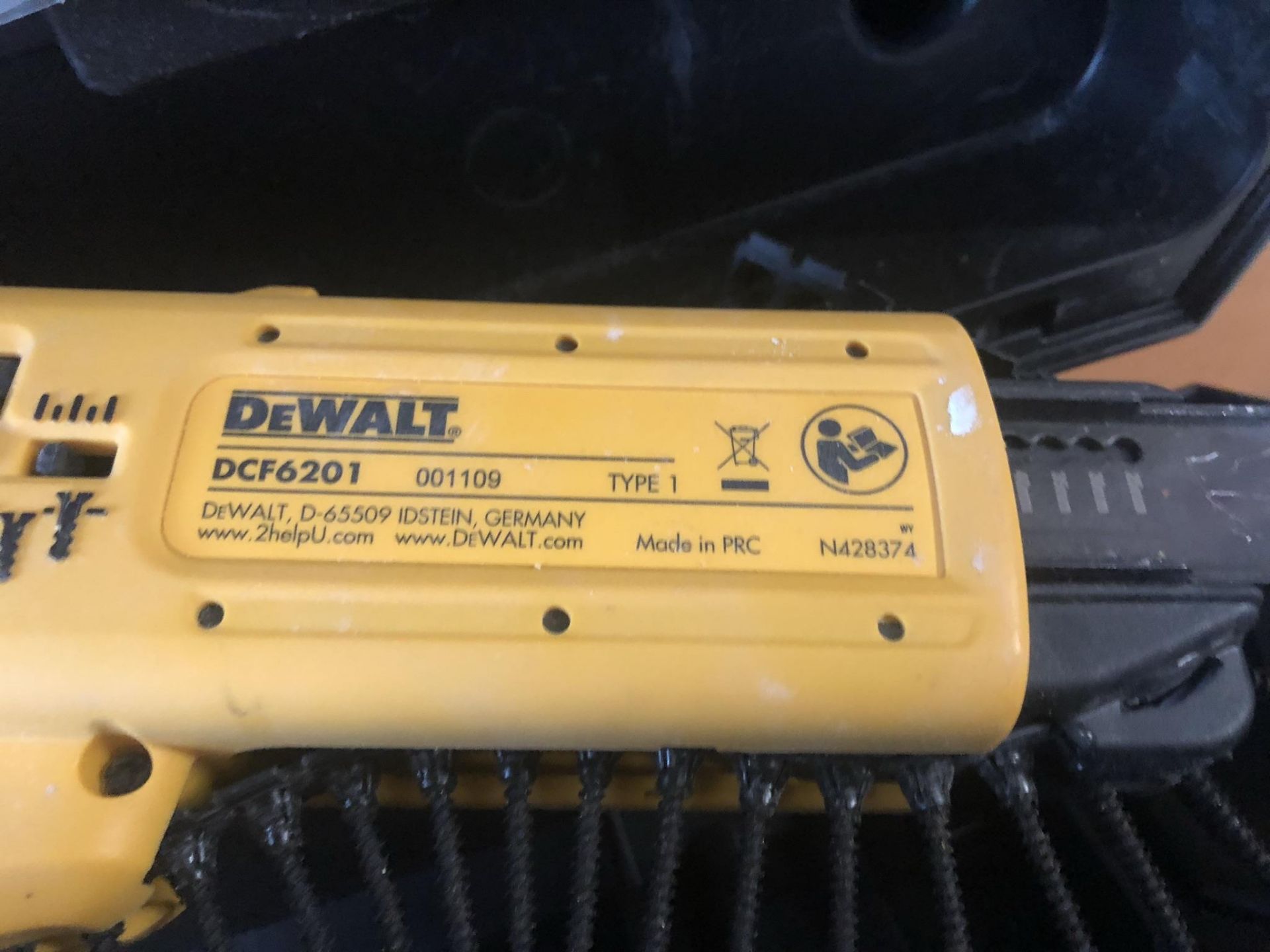 Dewalt DCF620P2K Brushless Collated Drywall Screwdriver - Image 5 of 5