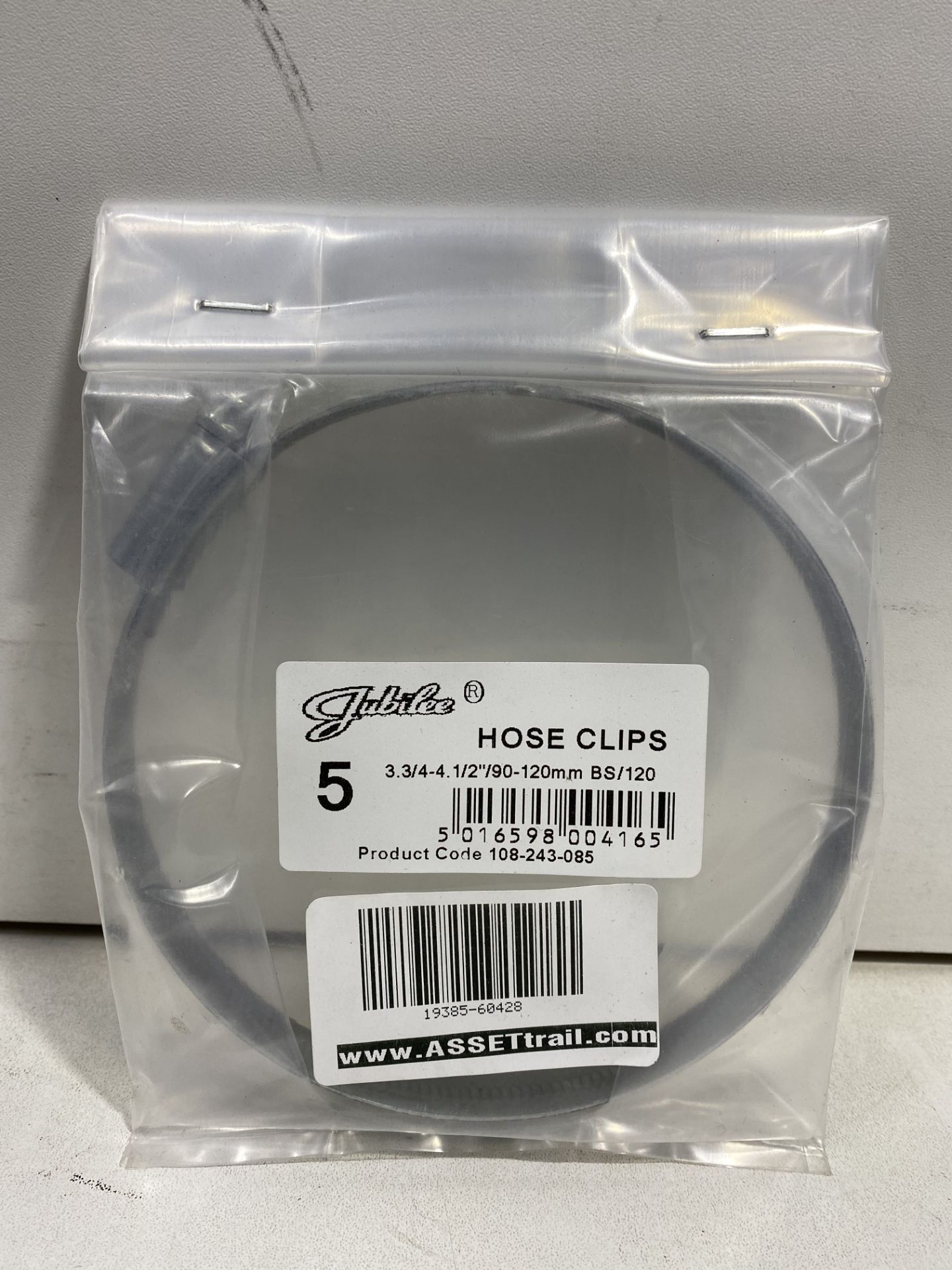 18 x AXMINSTER HOSE FIXING CLIP - 95MM TO 115MM 410486 - Image 2 of 2