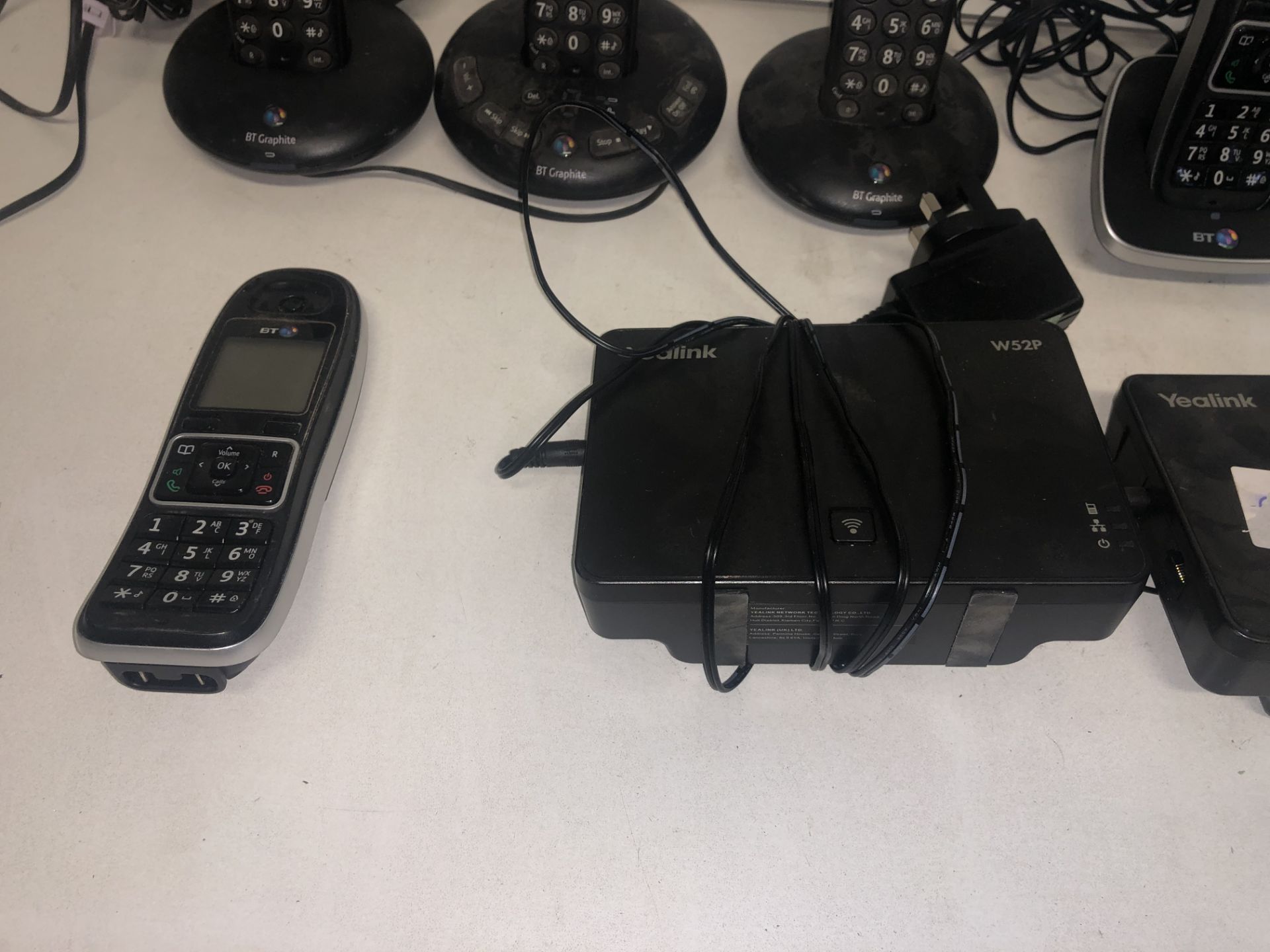 6 x Various Cordless Telephones w/ Docking Stations - Image 5 of 6