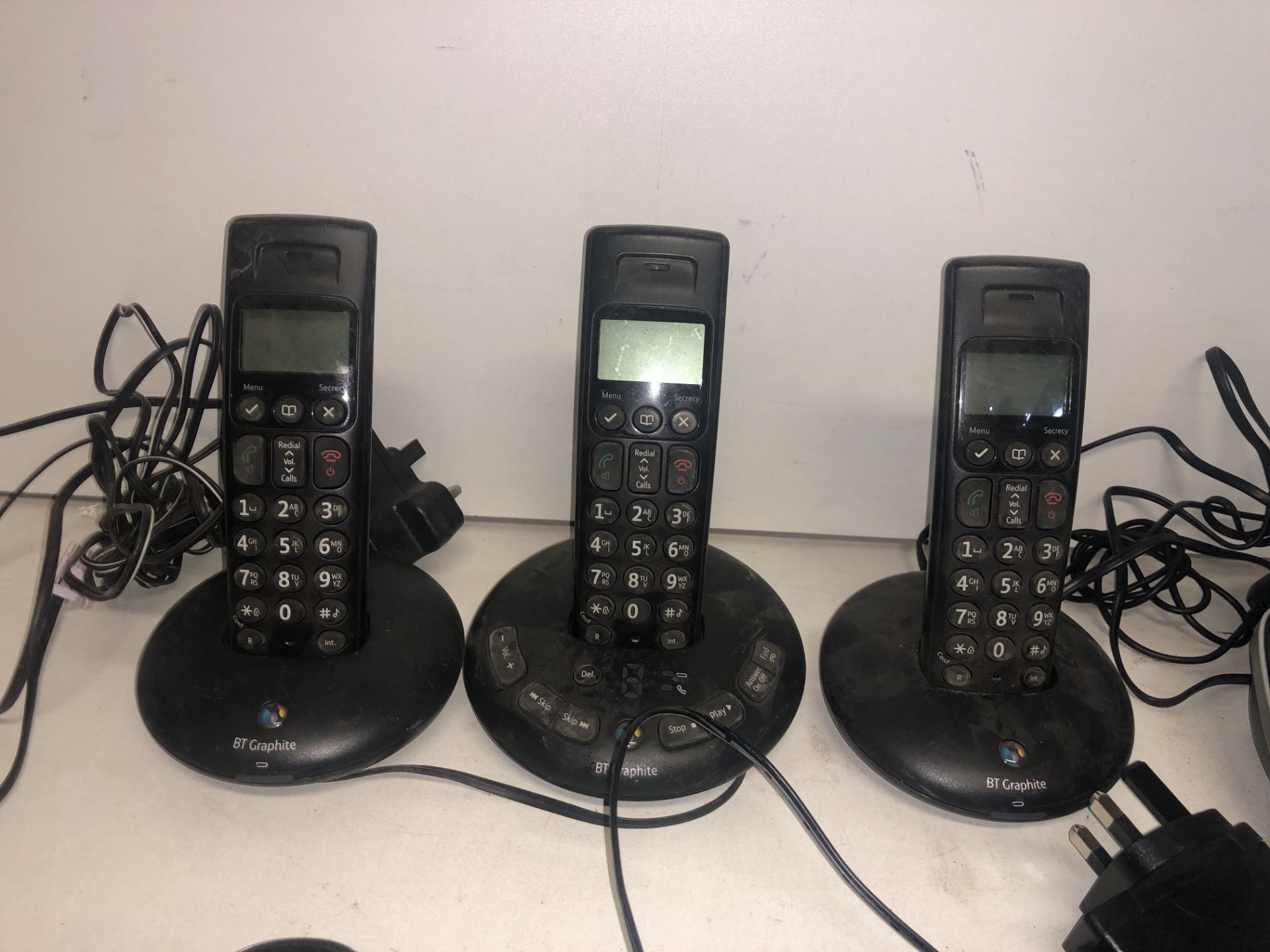 6 x Various Cordless Telephones w/ Docking Stations - Image 4 of 6