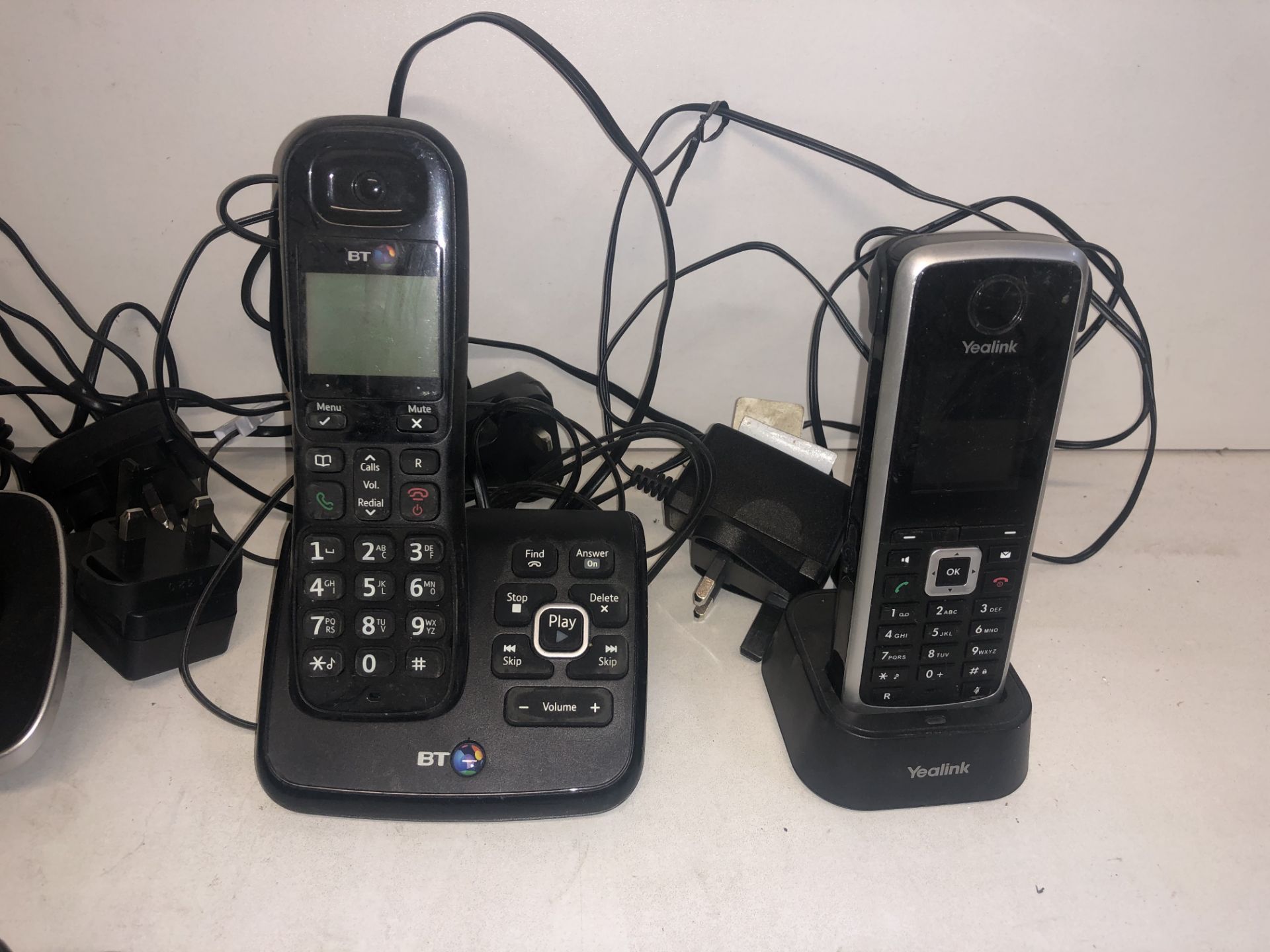 6 x Various Cordless Telephones w/ Docking Stations - Image 2 of 6