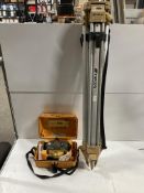 Topcon AT-G6 Green Label Auto Level w/ Tri-pod & Case