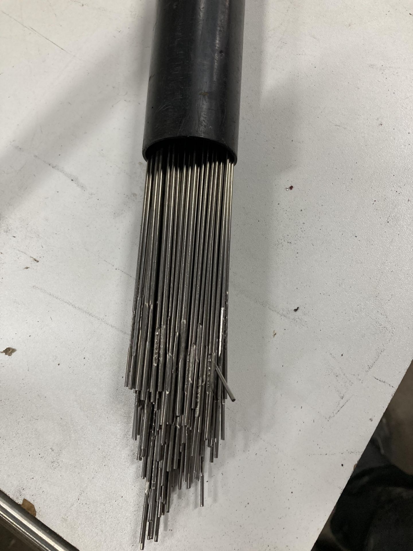 Pack of Unbranded Welding Electrodes - As per photos - Image 3 of 3