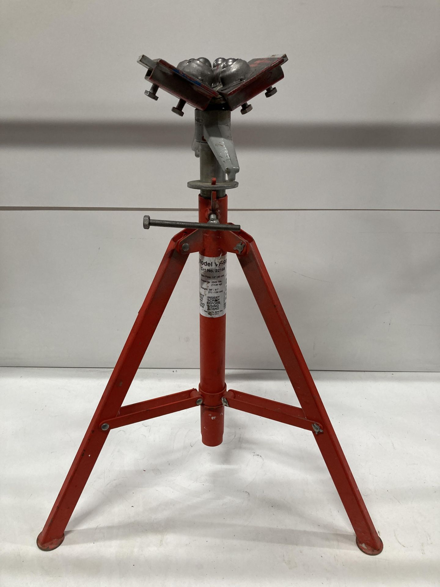 Ridgid VF-99 Folding Pipe Stand