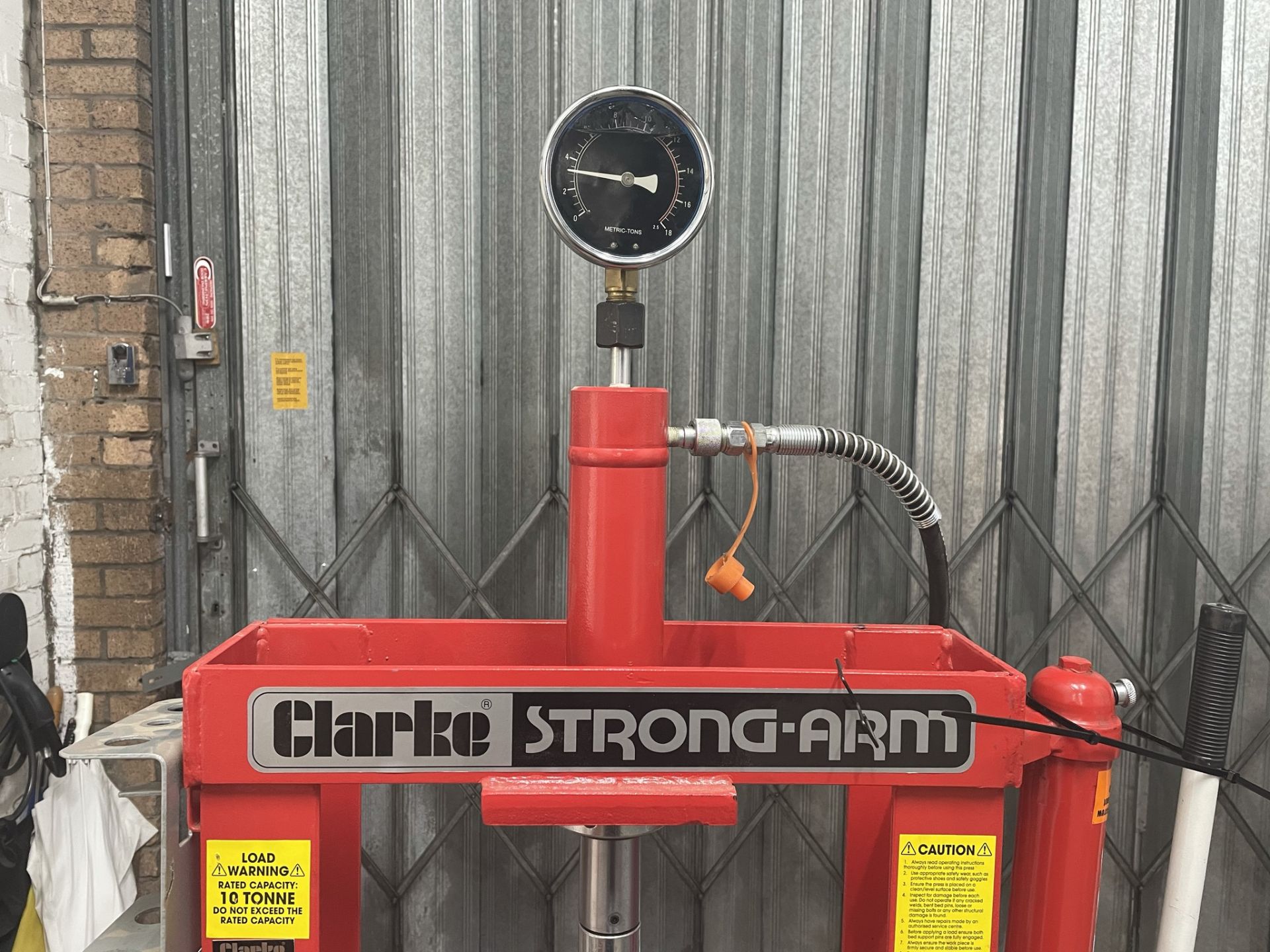 Clarke CSA10BB 10 Tonne Hydraulic Bench Press - Image 4 of 5