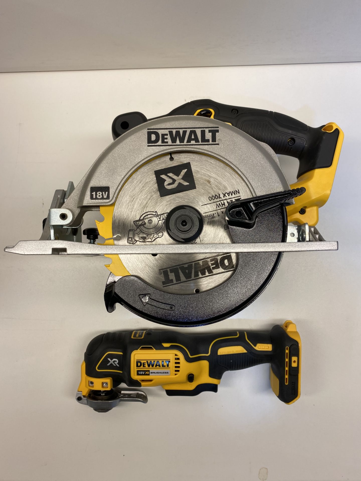 Dewalt Xr 18V Dcs391 Circular Saw & Dcs355 Multi Tool Bare Units + Deep Tstak - Image 4 of 11