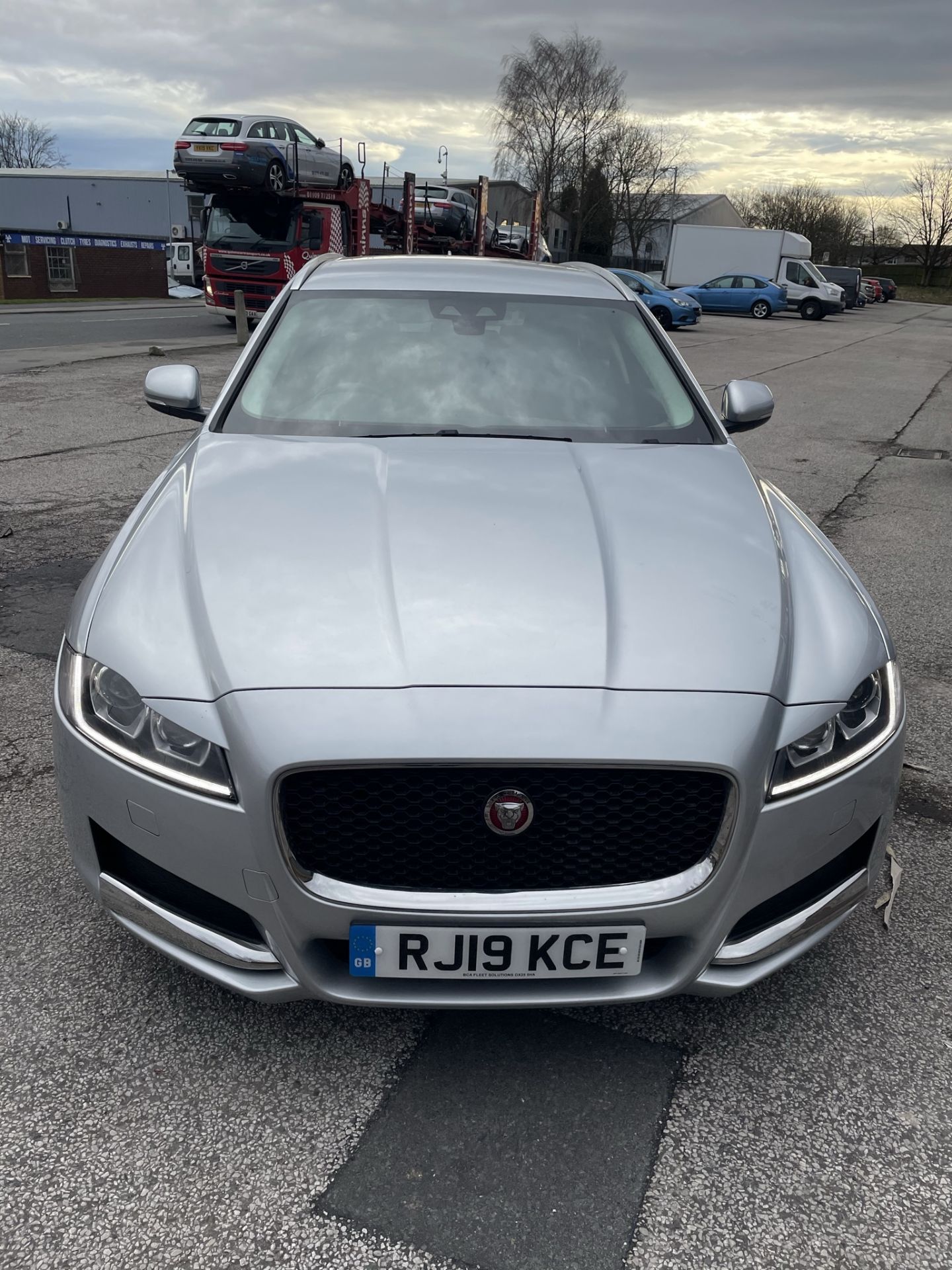 Jaguar XF Prestige D Auto Diesel Estate in Silver | 19 Plate | 47,861 Miles - Image 2 of 12