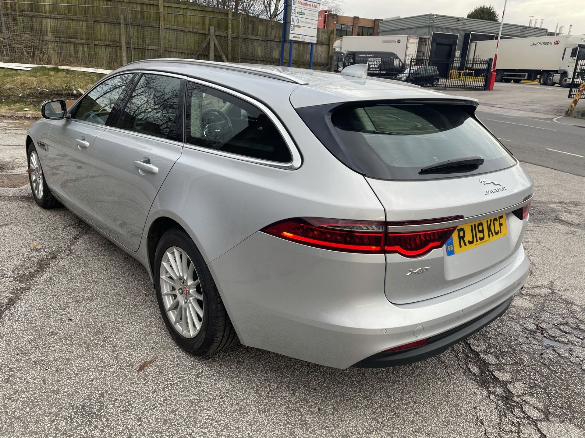 Jaguar XF Prestige D Auto Diesel Estate in Silver | 19 Plate | 38,107 Miles - Image 4 of 12