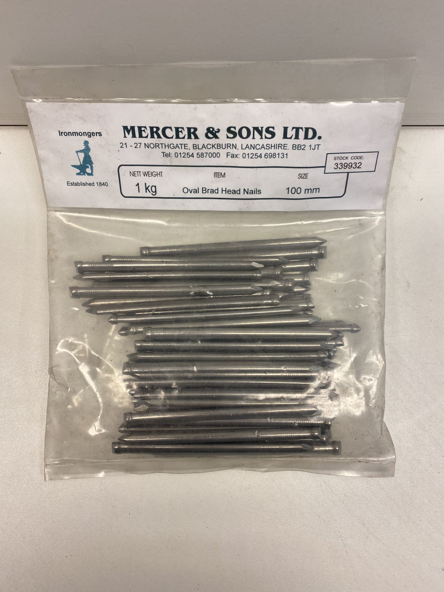 8 x Mercer & Sons Oval Brad Head Nails | 100mm - Image 2 of 3