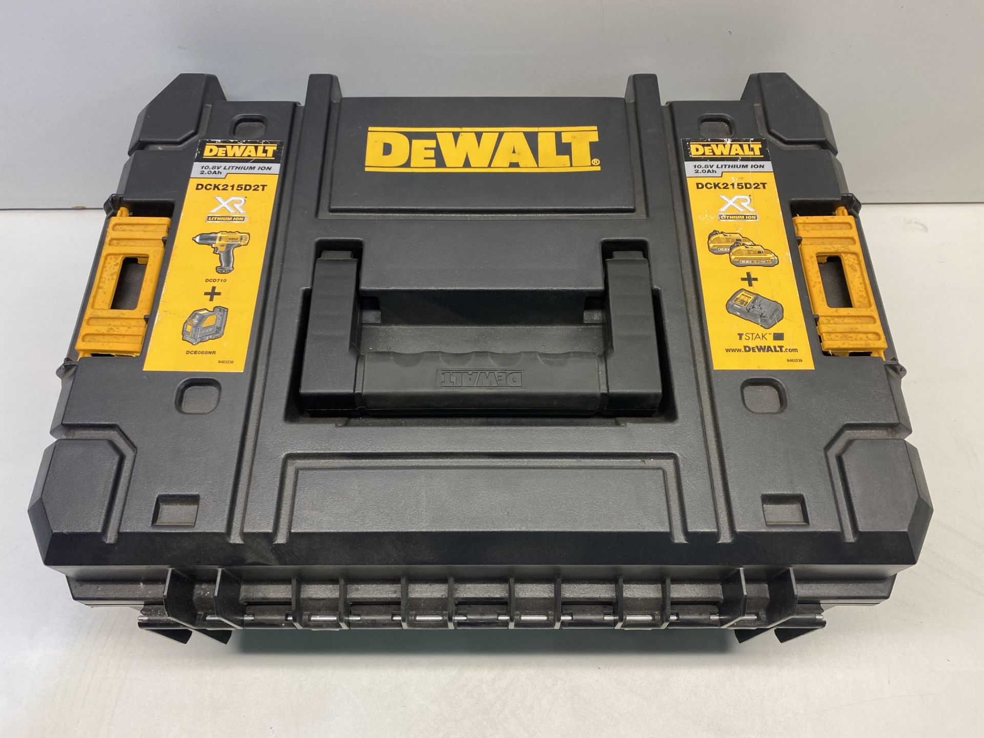 DeWALT DCK215D2T 10.8-Volt Drill 088 Laser Combo Kit T-STAK Carry Case & Dewalt DCB115 Battery Charg - Image 2 of 3