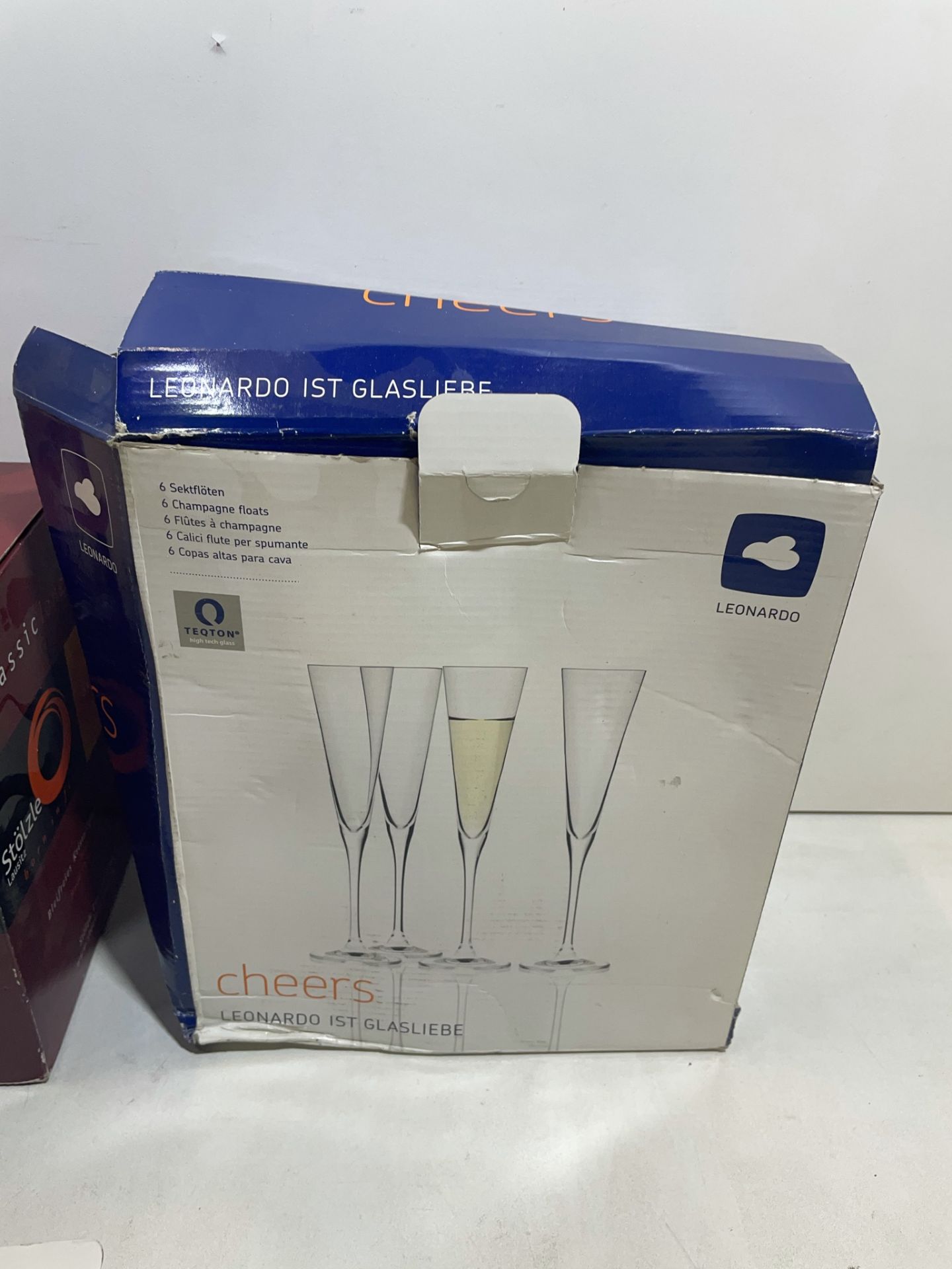 10 x Various Champagne Floats/Chardonnay Glasses w/ Vinology Cleaning Brush - Image 2 of 4