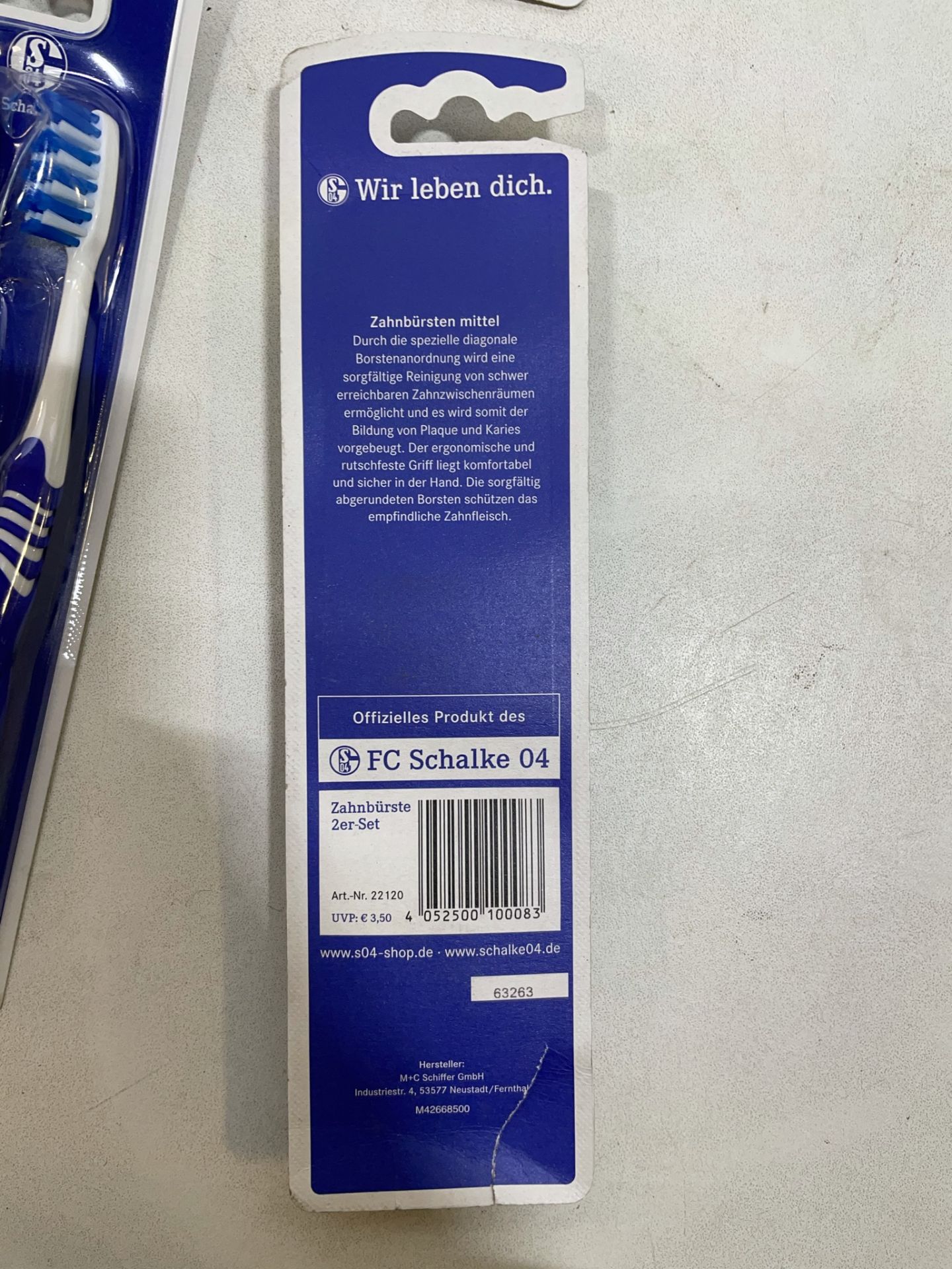 9 x Twin Pack FC Schalke 04 Toothbrushes - Image 2 of 2