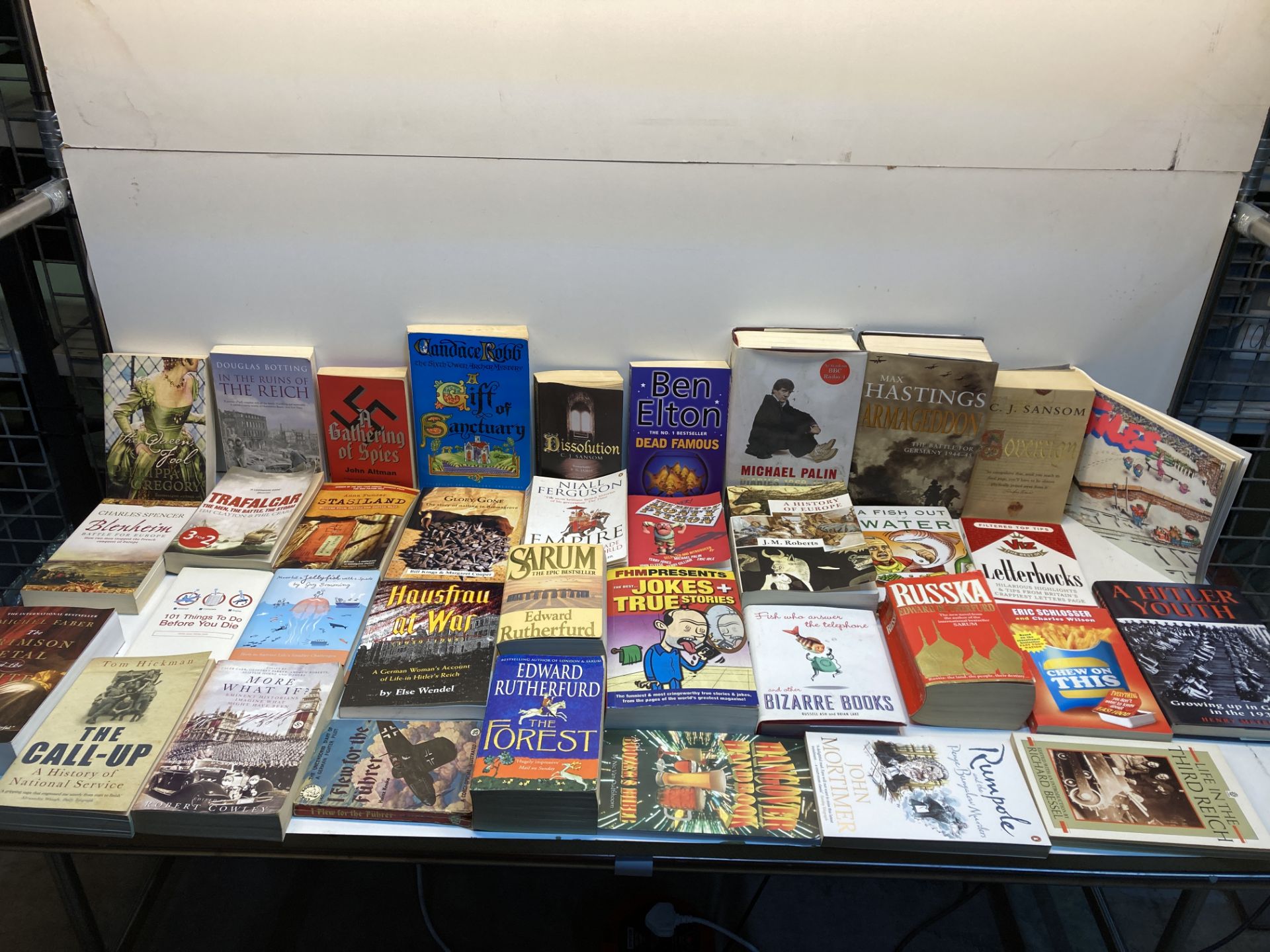 35 x Various Hardback & Paperback Books As Pictured