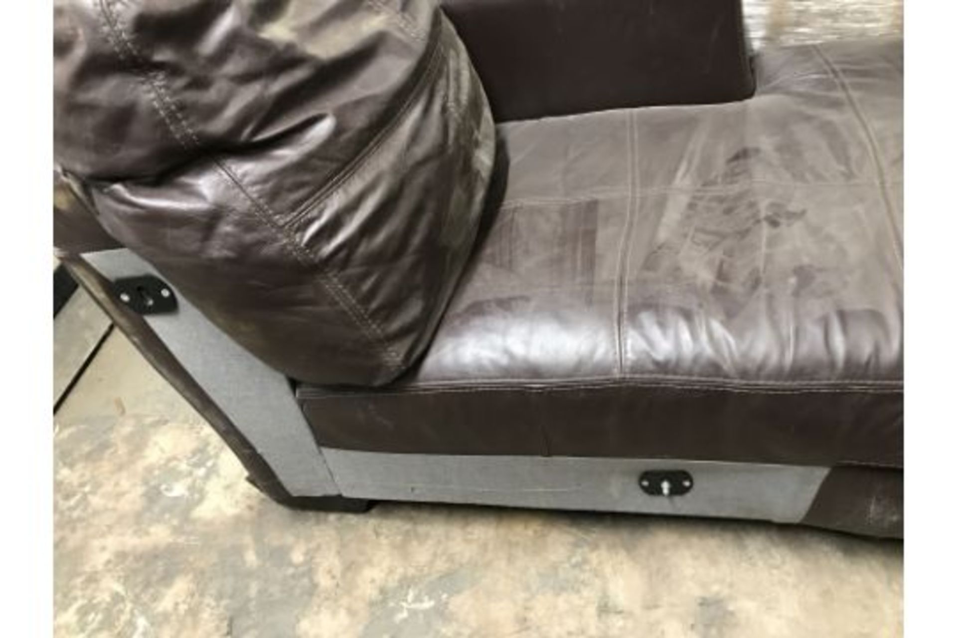 3 Seater Leather Corner Sofa | NO VAT ON HAMMER - Image 5 of 5