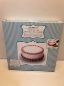 2 x Kitchen Craft Revolving Cake Stand