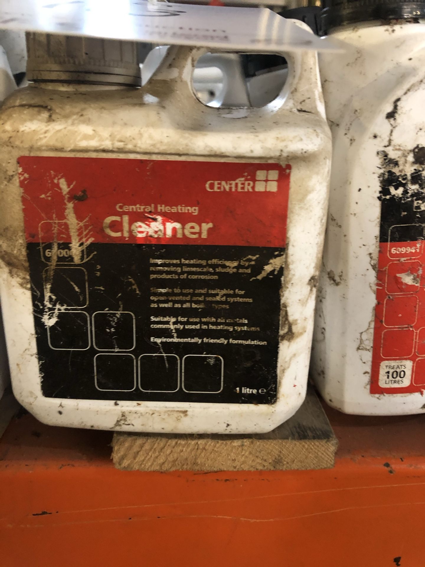 Mixed Lot of Centre Cleaning Solutions as per pictures - Image 4 of 5